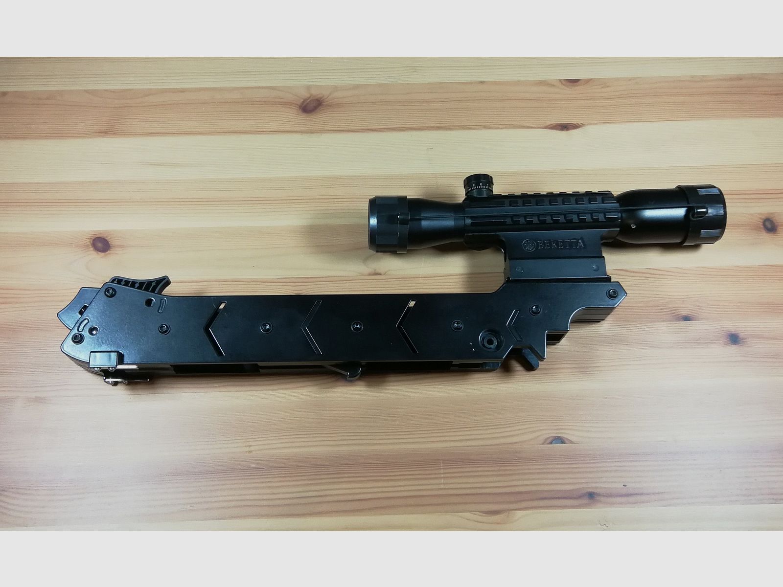 ADDER COBRA SYSTEM 130 LBS + 7 SCHUSS POLYMER MAGAZIN + 7 SCHUSS METALL MAGAZIN + OPTIK 3-10x42 Gr/Ro Bel & OPTIK 4x32 + METALL STANDBEIN