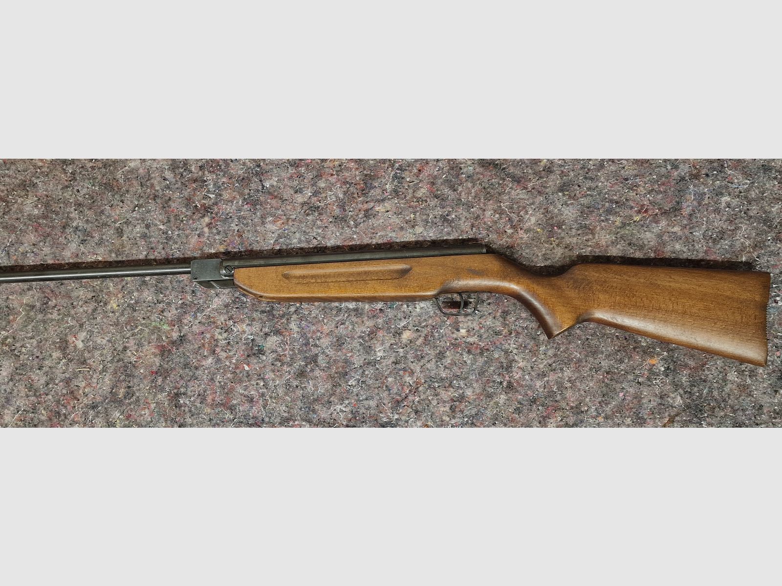 Luftgewehr Slavia 630 Modell 77