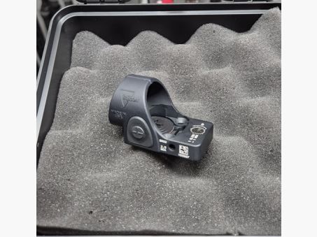 Trijicon SRO Red-Dot 2.5MOA ADJ Nero