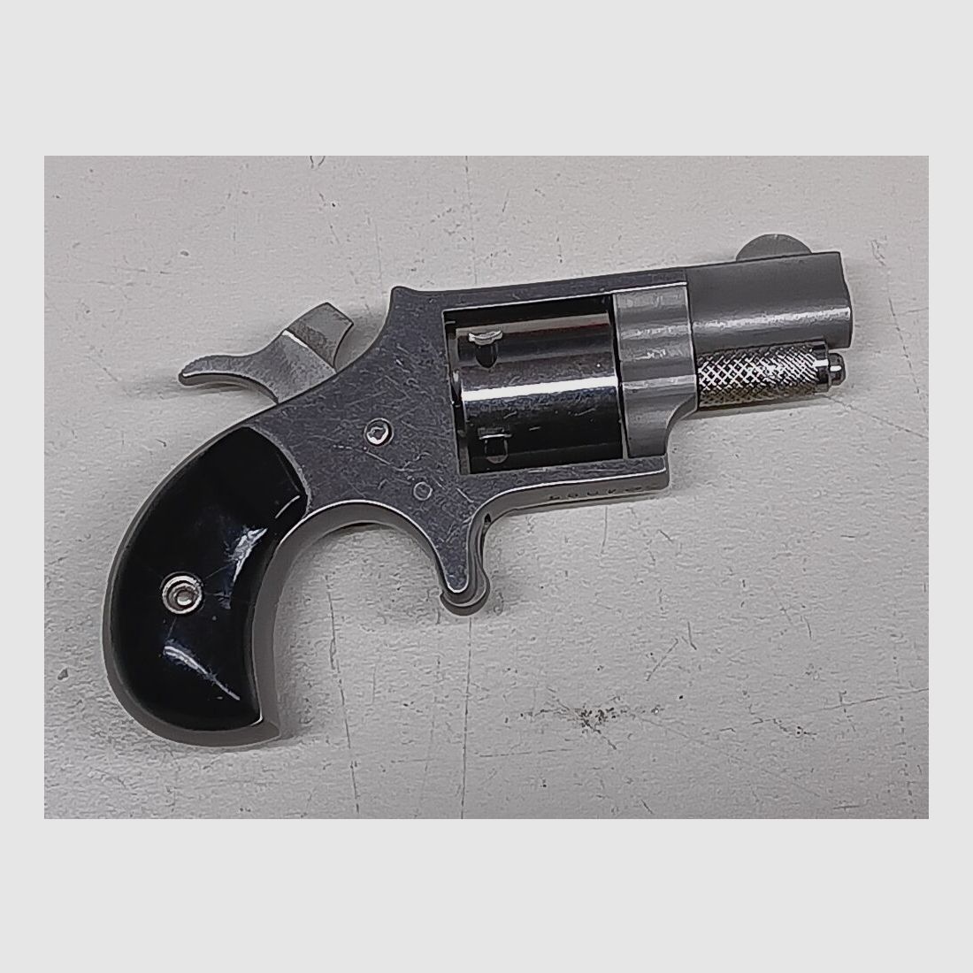 North American Arms Corp. Newbury Park , California Model NAA 22-S