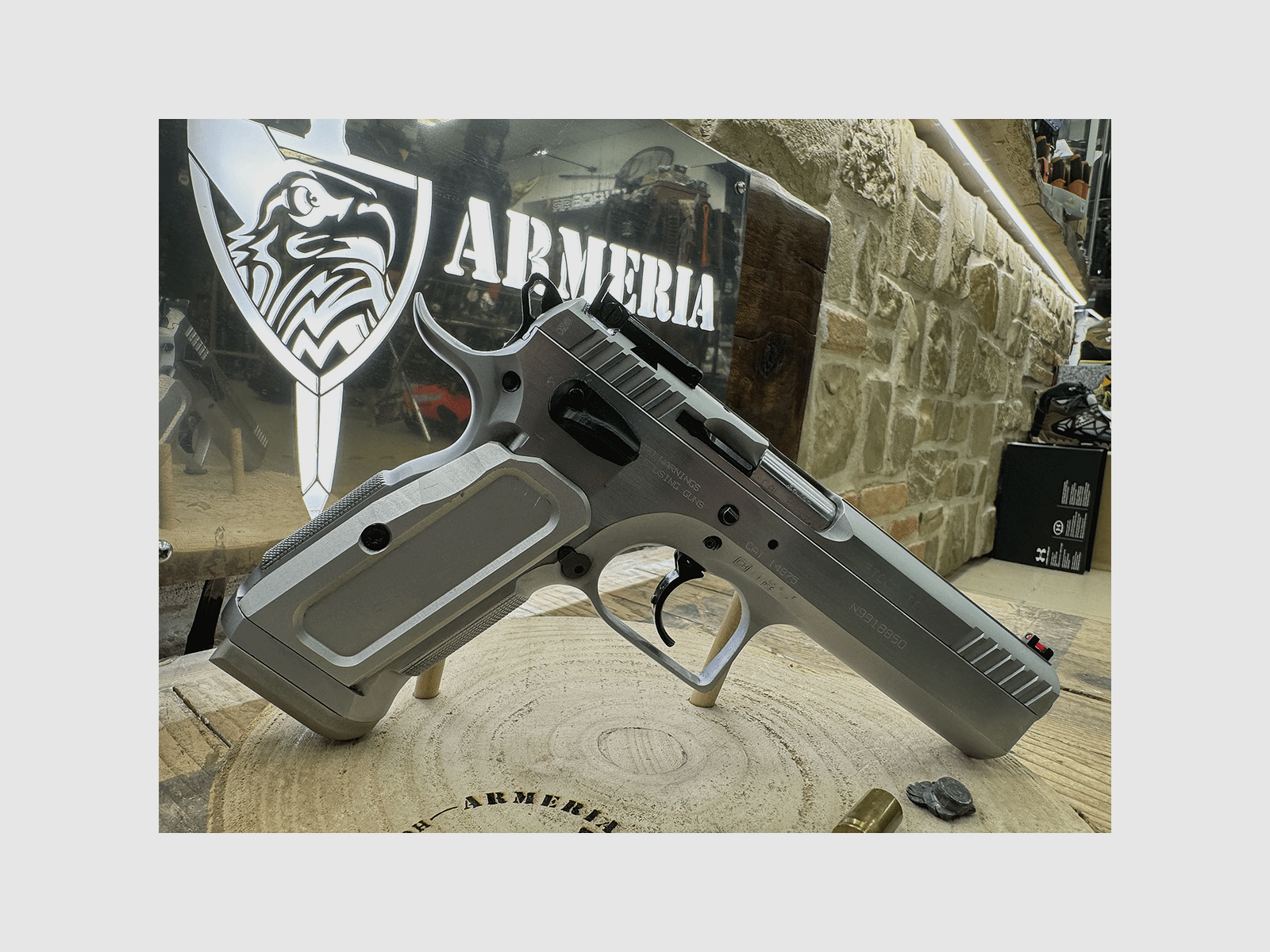 GEBRAUCHT – PISTOLE – TANFOGLIO MOD. STOCK II Kal. 9×21, Bild 4 von 6