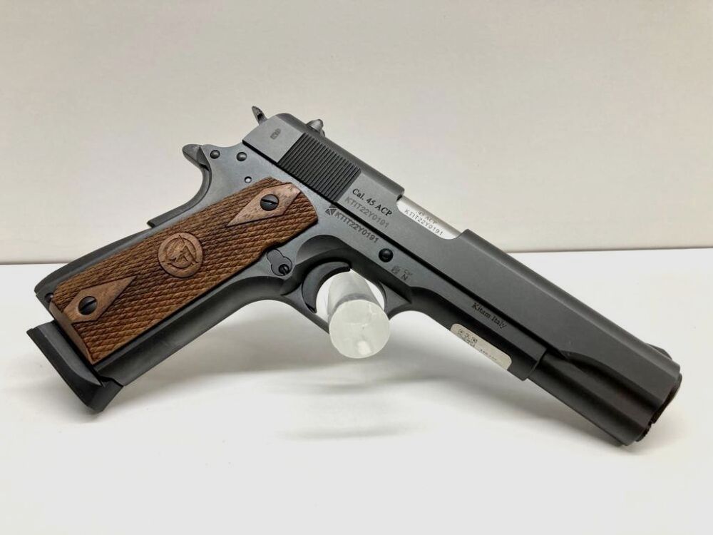 CHIAPPA	 1911 Field - Black - 5'' - Waffen Friedrichs