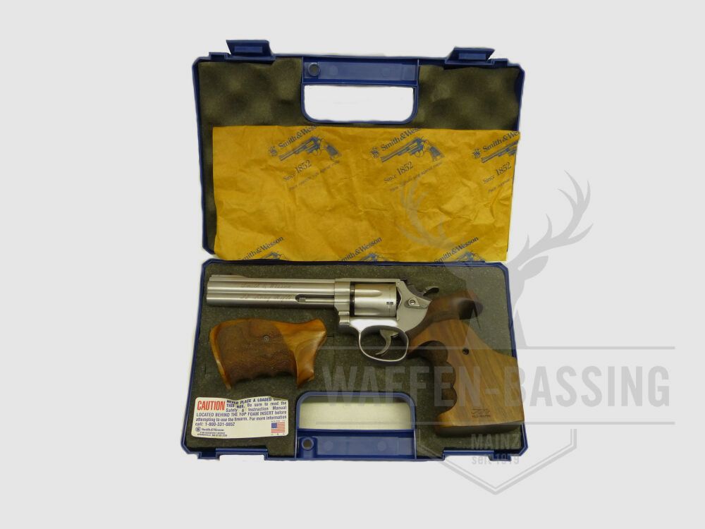 Smith & Wesson 617 Target Champion
