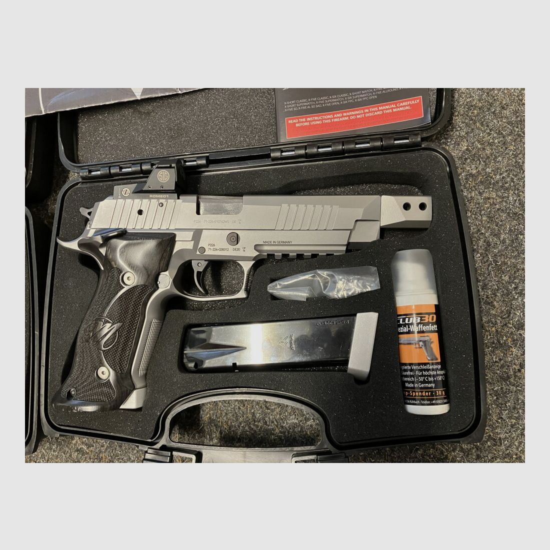 Sig Sauer X6 P226 Club 30 mit Wechselsystem 9mm Luger