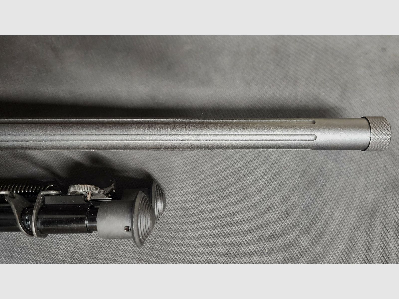 SAVAGE MARK II TR Kal. 22lr Paket mit Zielfernrohr und Zweibein (auf Lager), Bild 4 von 10