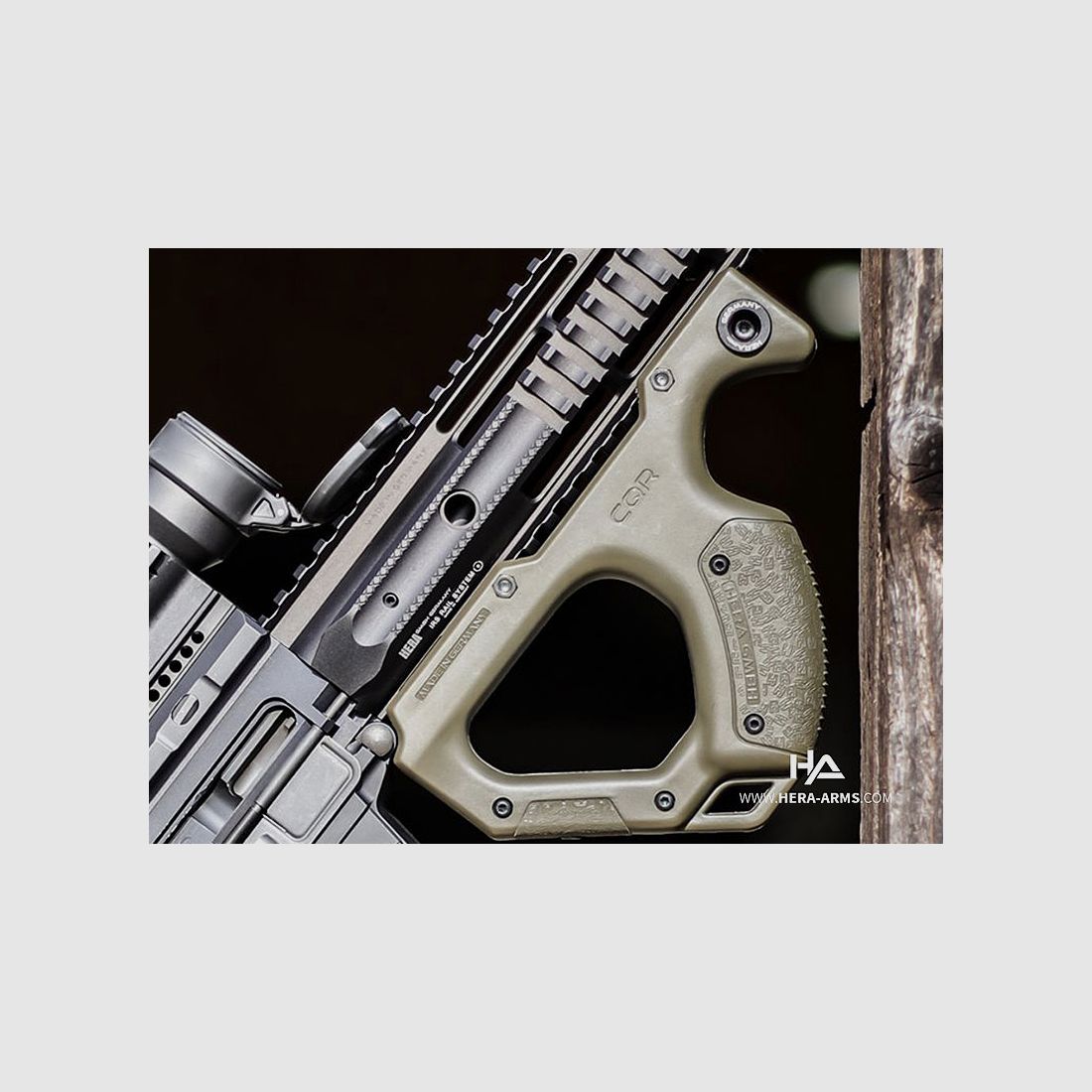 HERA ARMS CQR Agarre Frontal Negro