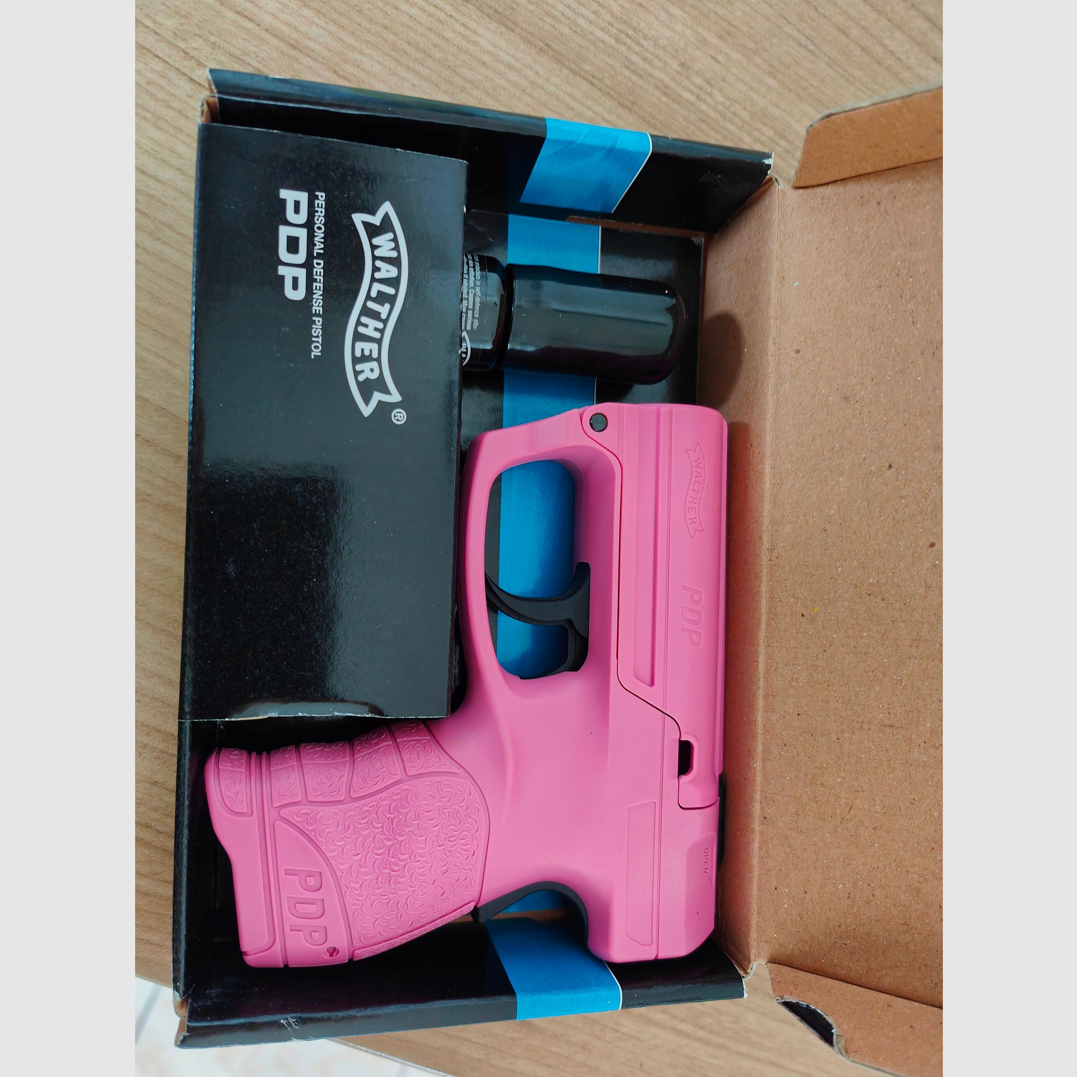 Walther Pfefferpistole pink