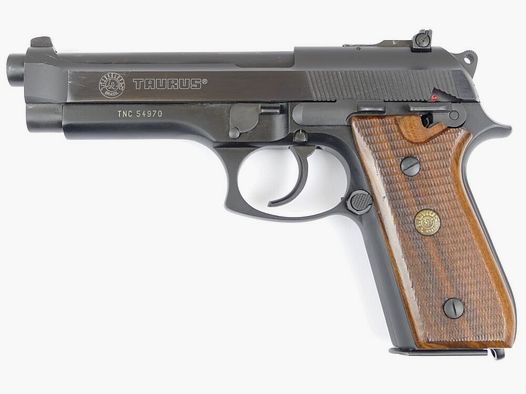 Taurus	 PT-99 AF 9x19