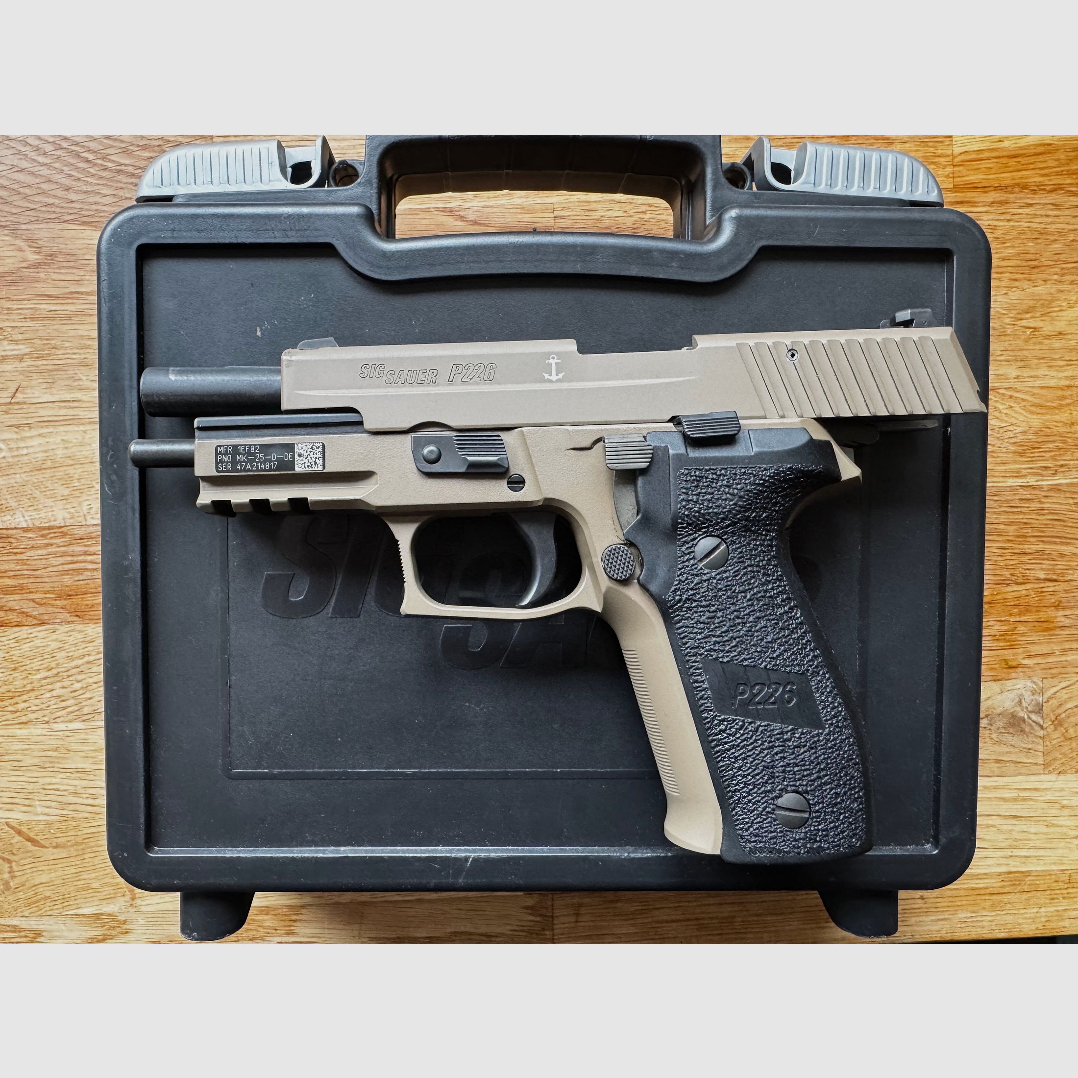 Sig Sauer P 226 MK 25 Desert FDE 9 mm Luger *wie neu* 