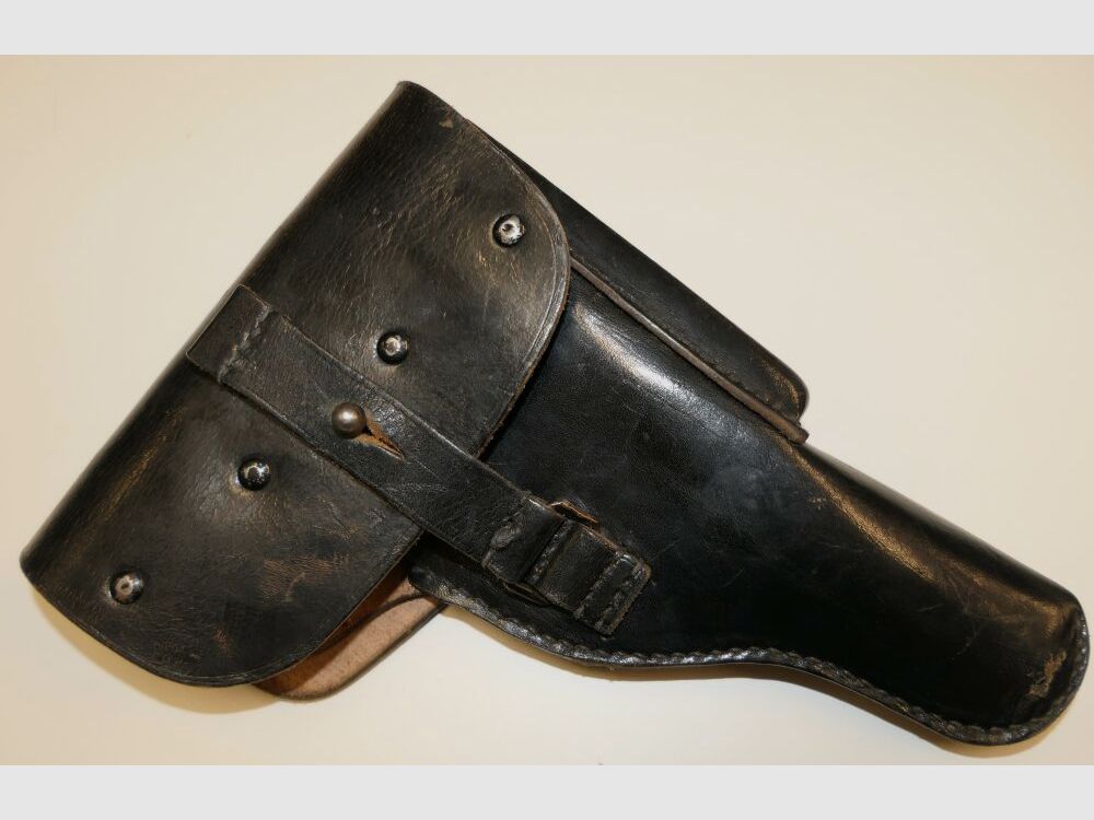 holsters en cuir différents utilisés pour Walther P38 / P1 de la Bundeswehr