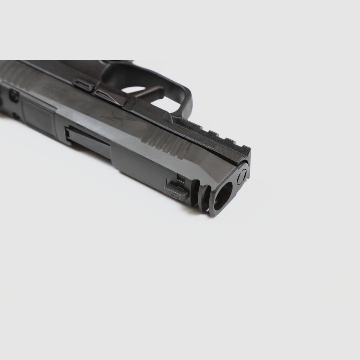 Sig Sauer P365 XMACRO COMP, immagine 5 di 8