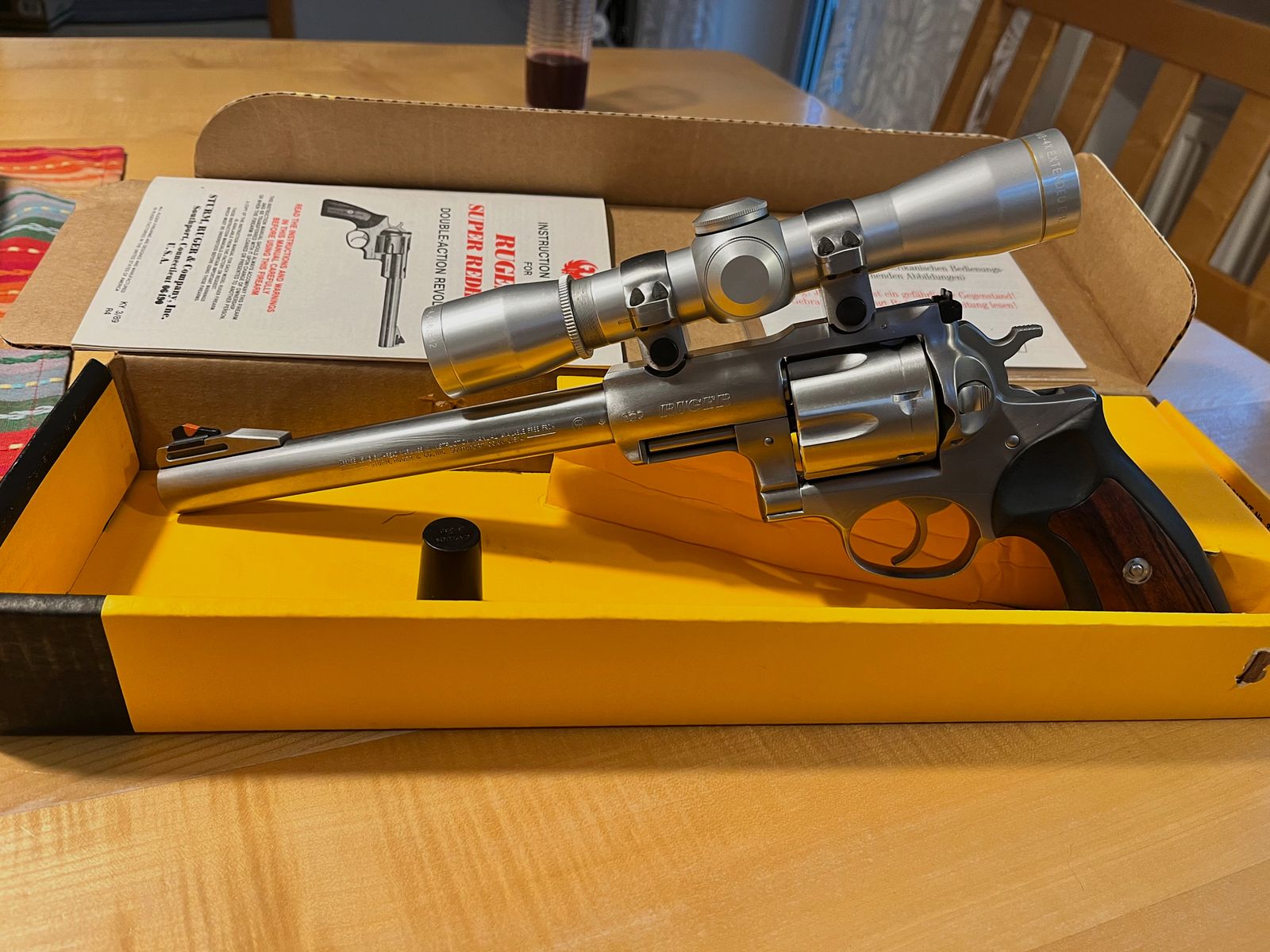 Super Redhawk .44Mag 9,5 Zoll Lauf mit Leupold Zielfernrohr und Klemmmontage , Bild 6 von 6