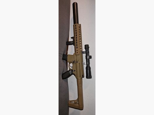 SIG SAUER MCX / 4,5mm / CO2 SZYBKOSTRZELNE WIATRÓWKA / 18 CALI LUFY / 30 NABOI /+ CELOWNIK ------>! PRZECZYTAJ OPIS ! <------