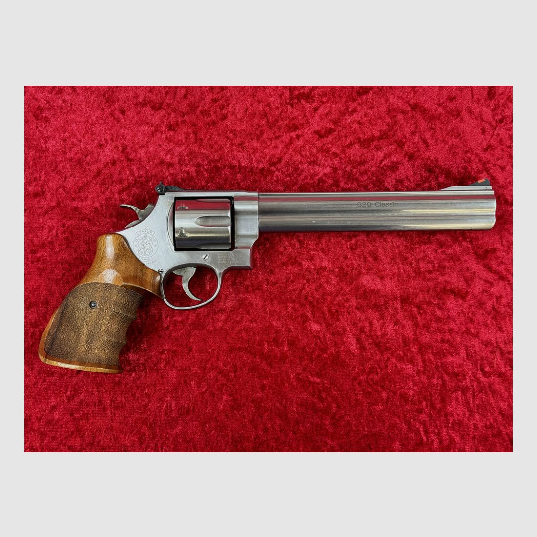 Smith & Wesson 629-5 Classic
