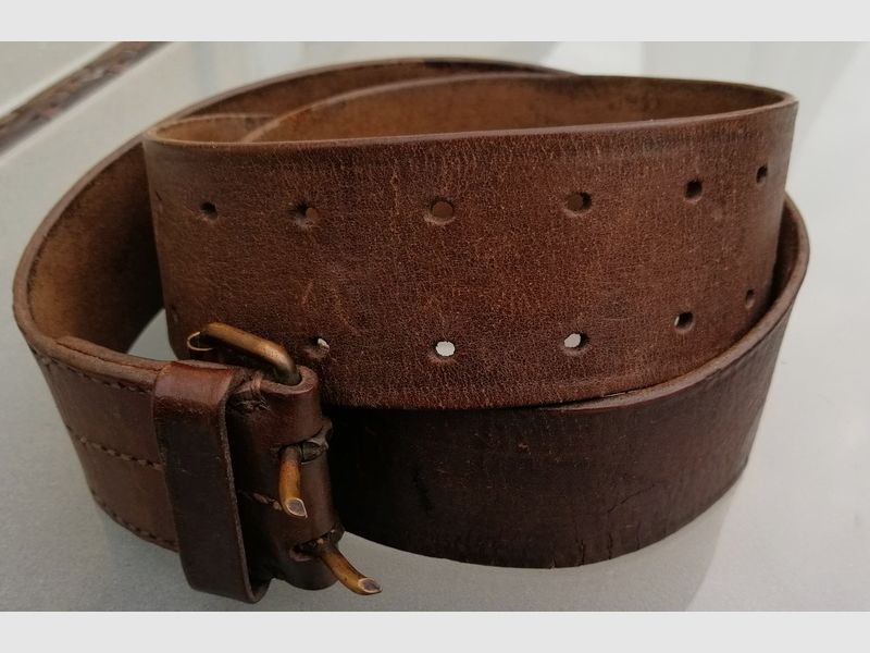 Zeer mooi holster voor revolver 1892 met riem en band – bruin leer – Uitstekende staat, afbeelding 9 van 9