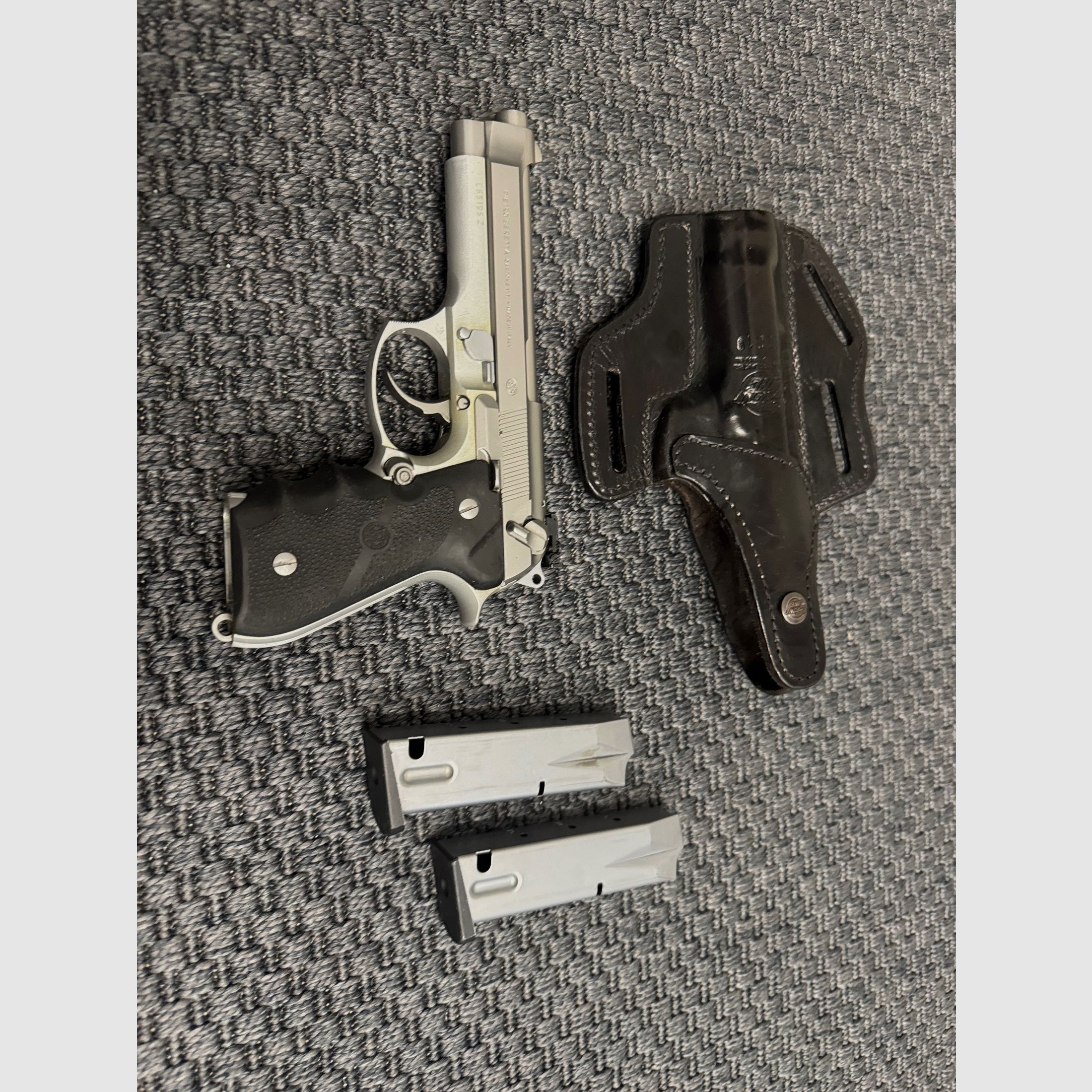 Beretta 92 FS stainless 9mm
