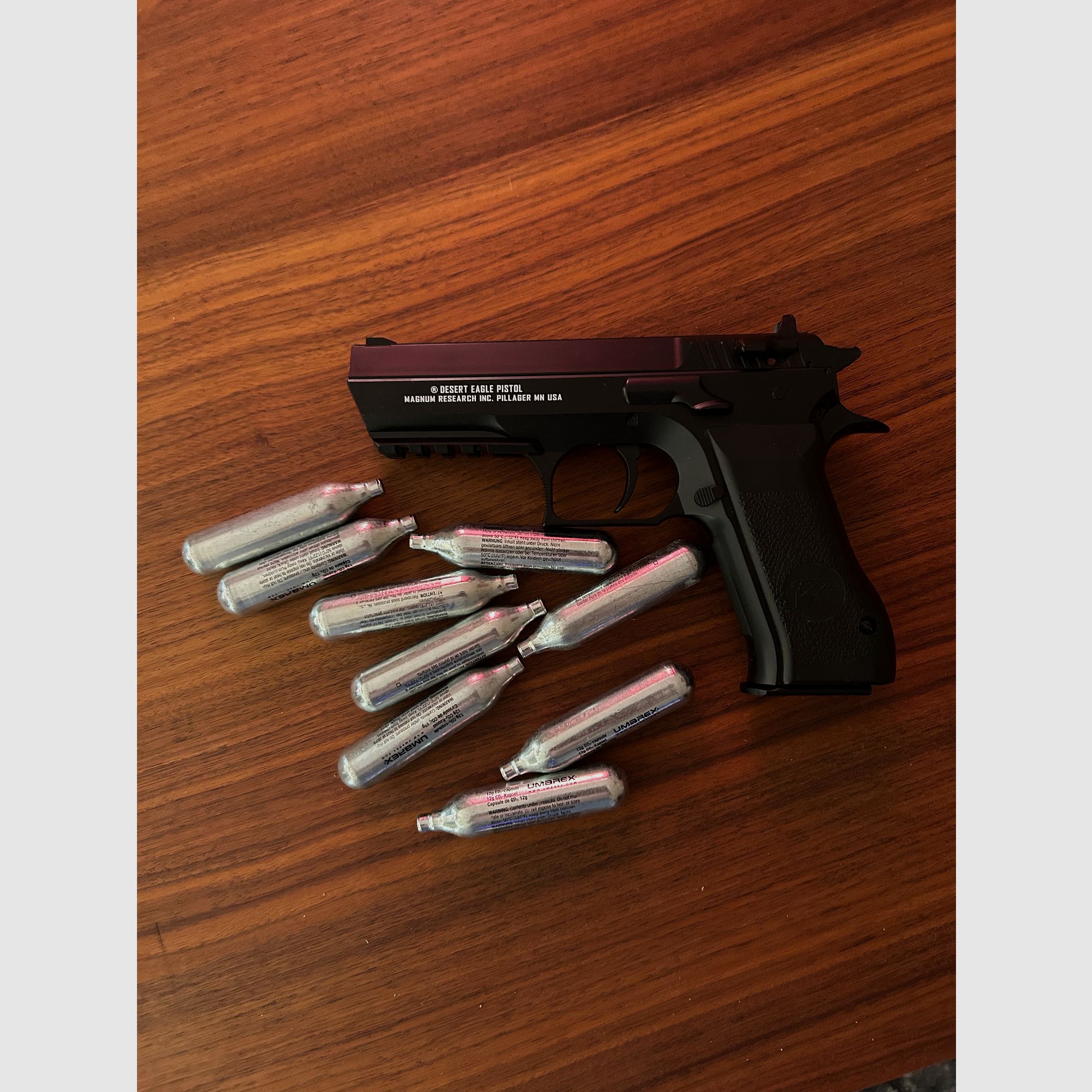 Bébé Desert Eagle Gaz CO2 Airsoft 0,5Joule