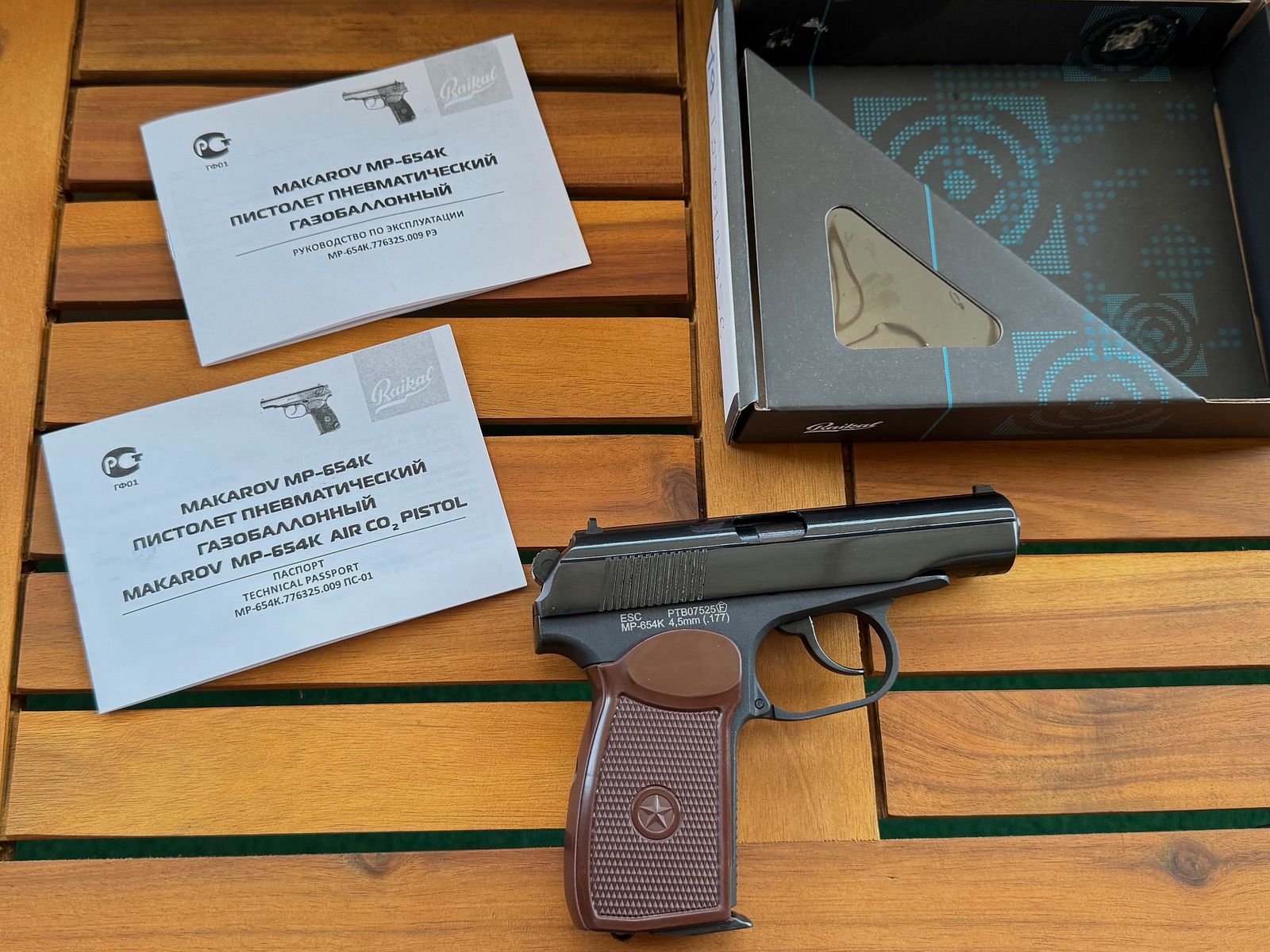 Baikal MP-654K CO₂ pistolet à air 4,5 mm BB – Original Makarov | État de collection