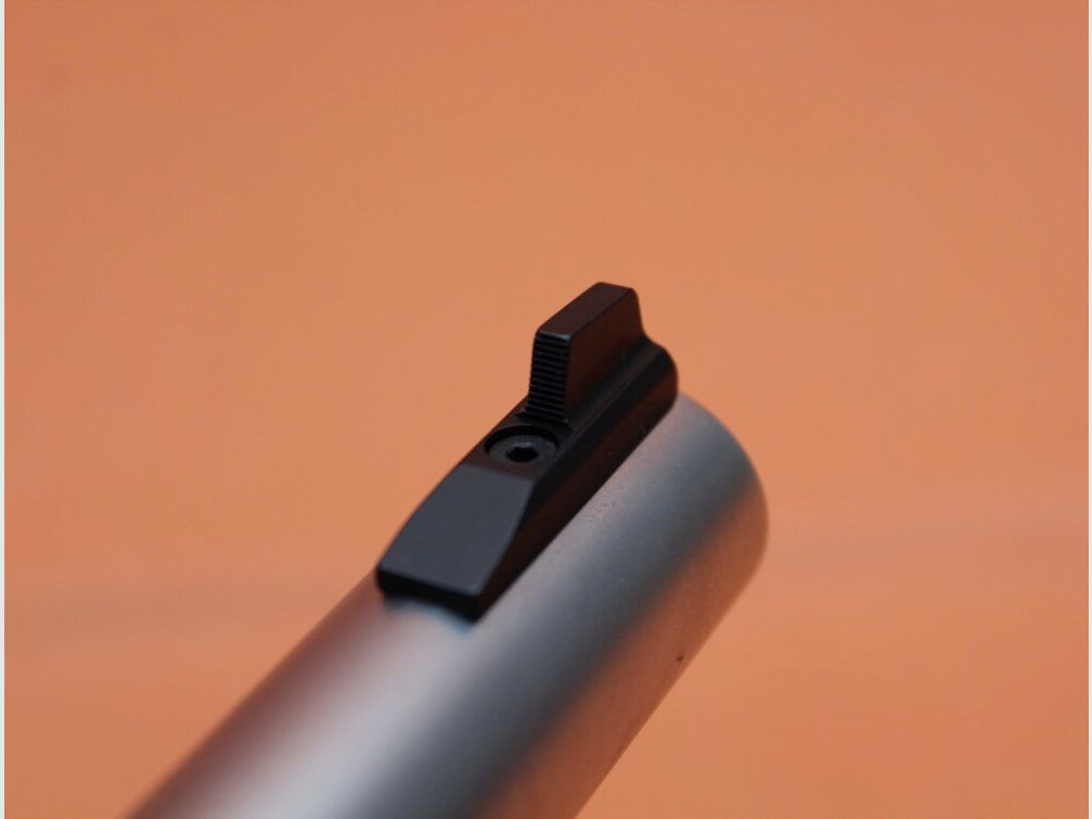 Pistola Ruger Ha. .22lr Ruger MARK IV Target Acero inoxidable 5,5" cañón/ cañón Bull (.22lfB/.22L.R. MK4)