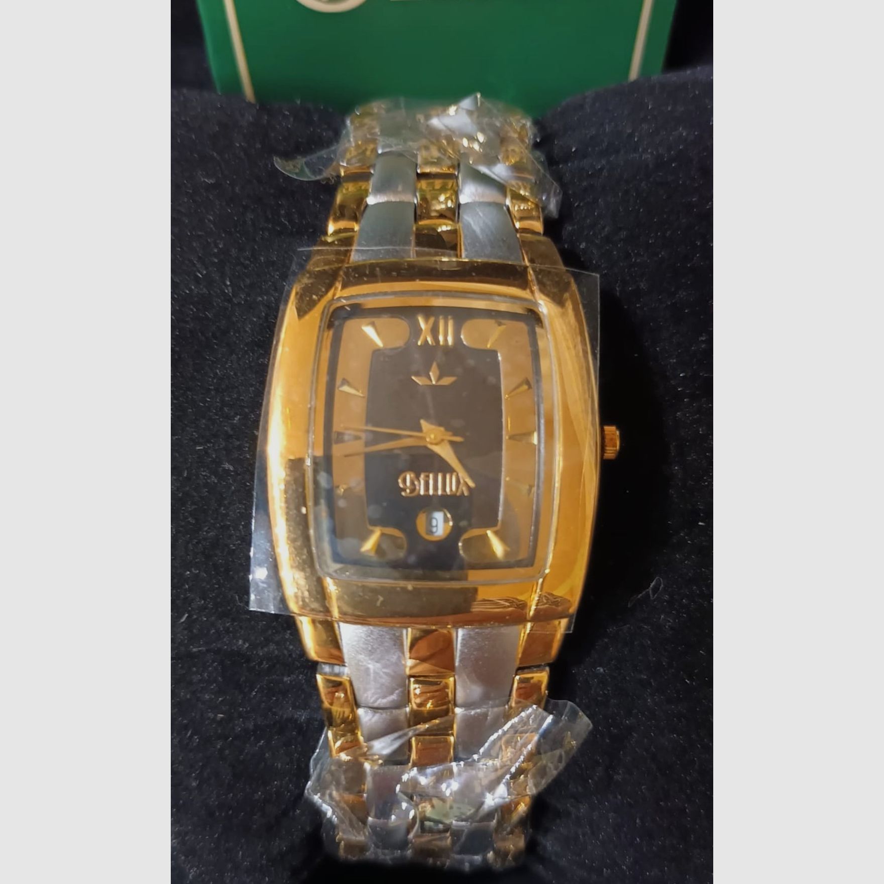 Montre pour hommes et femmes, plaqué or 23 K, date