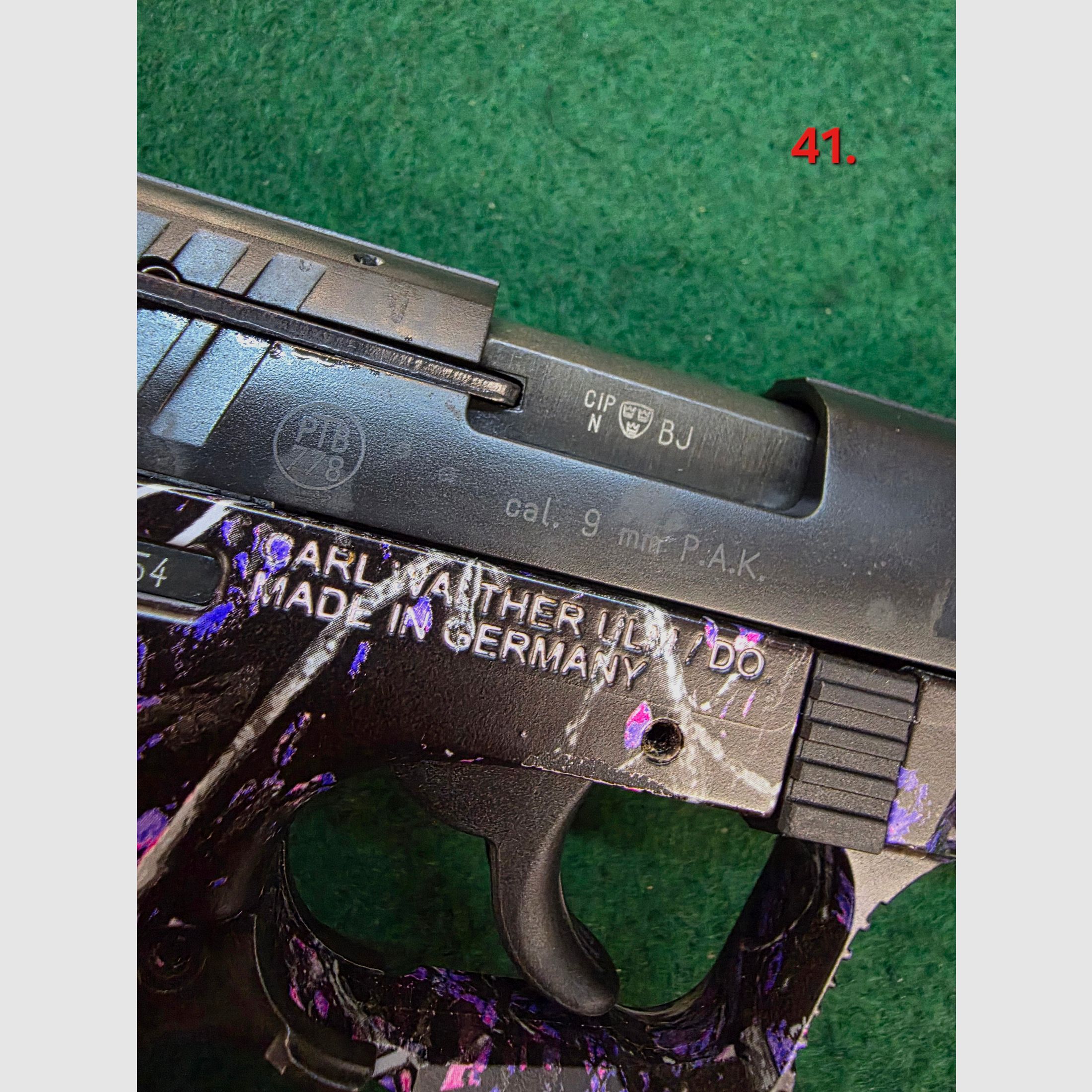 Walther P22 Muddy Girl Kaliber 9mm PAK Schreckschuss SRS