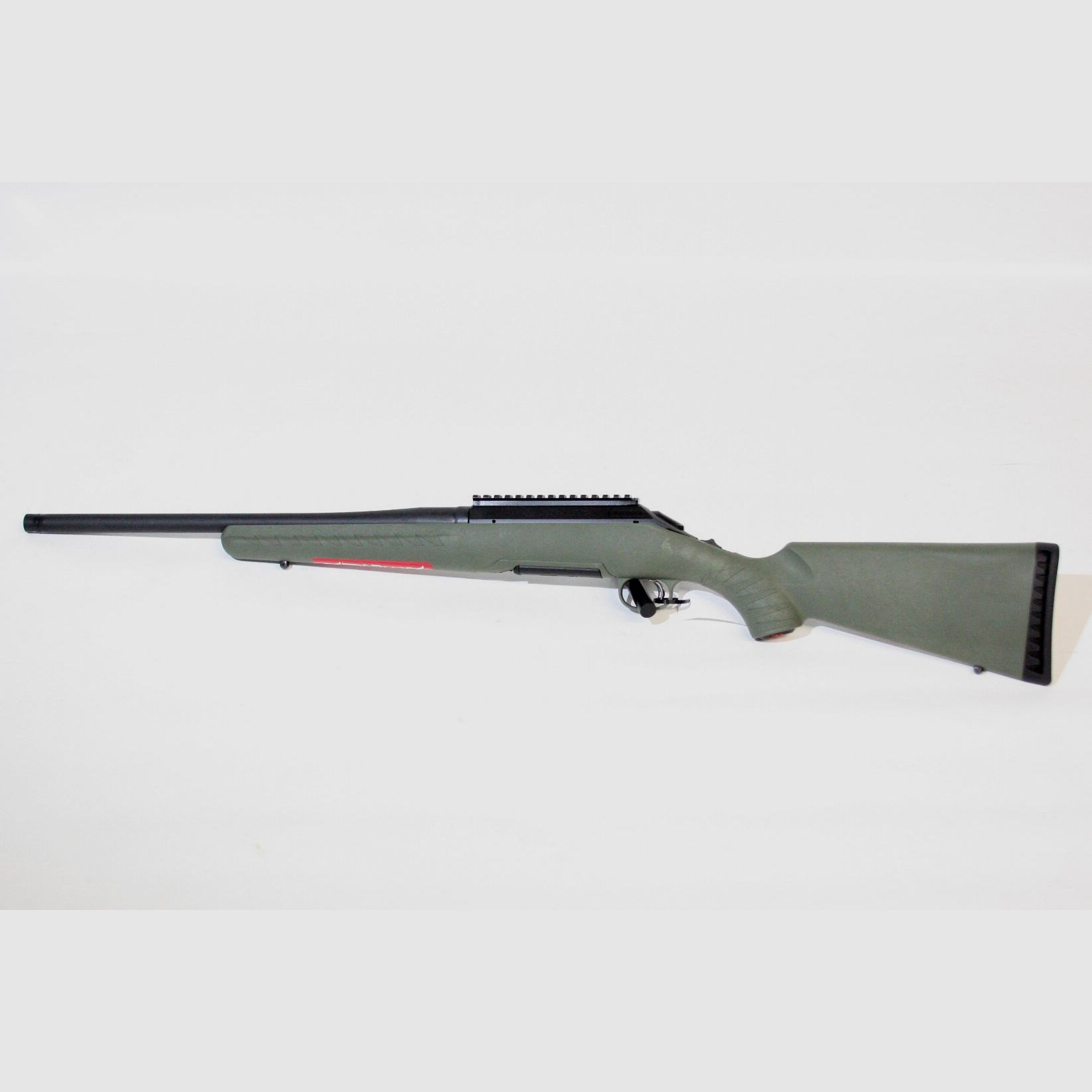 Rifle de cerrojo Ruger American Predator, .308 Win., imagen 2 de 2