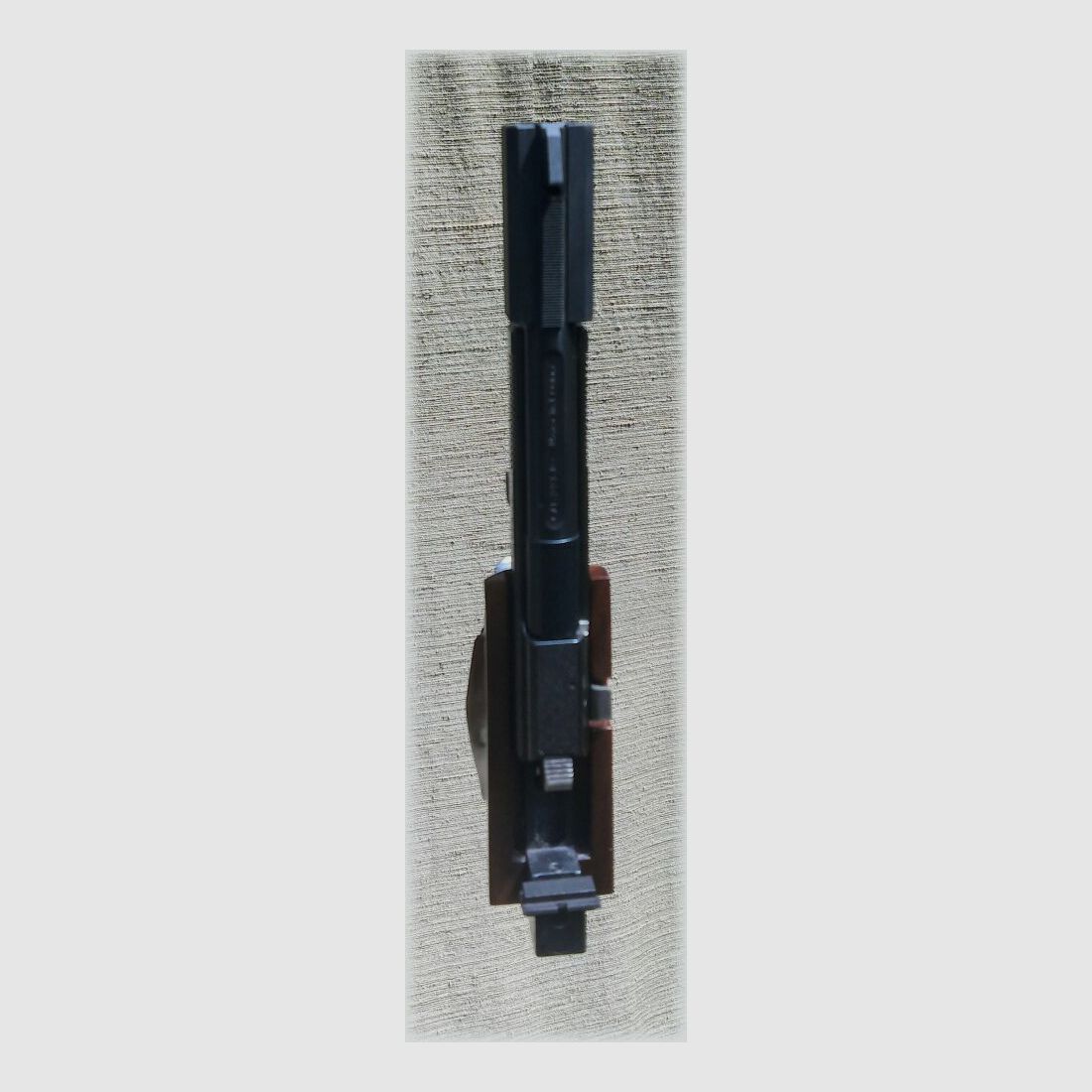 Unique D.E.S. 69