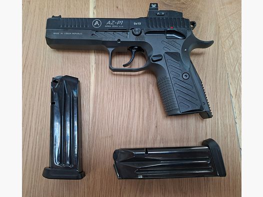 Arma Zeka Sport Optics P1 9mm mit Vortex Venom Leuchtpunkt Visier