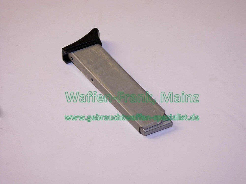 Melcher Cuno, Solingen Magazin Pistole ME 9 mod. Para
