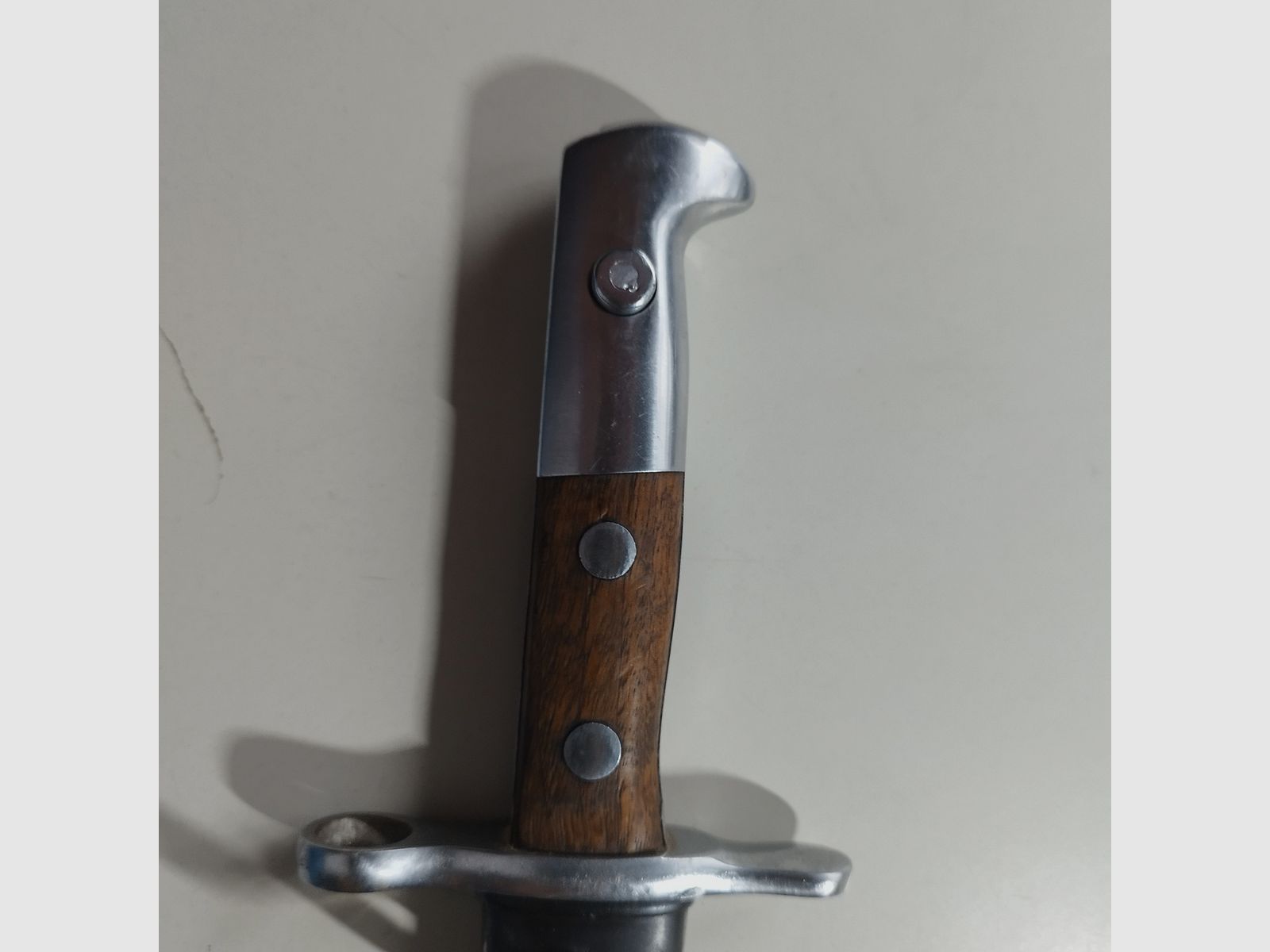 Schweizer Bajonett "Elsner Schwyz" Modell 1918 mit Metallscheide
