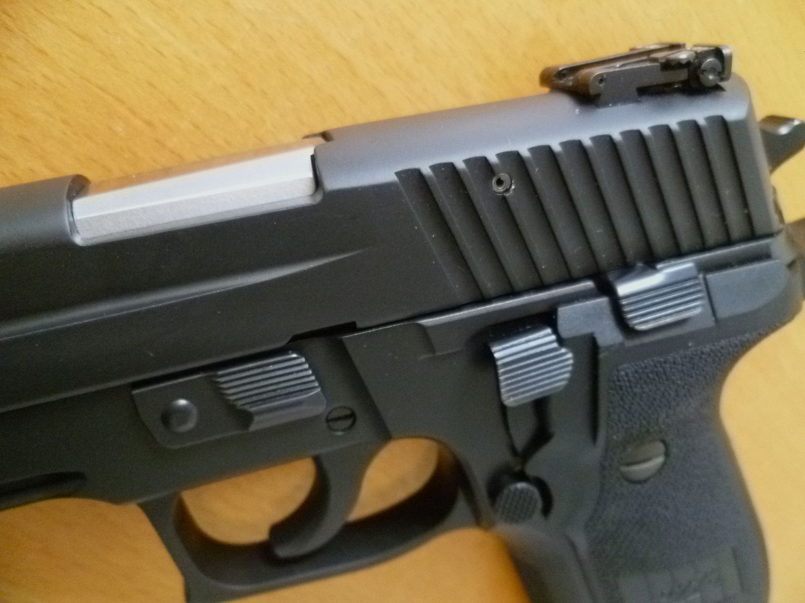 Pistole SIG Sauer P226 LDC II Tacops 9mm Luger