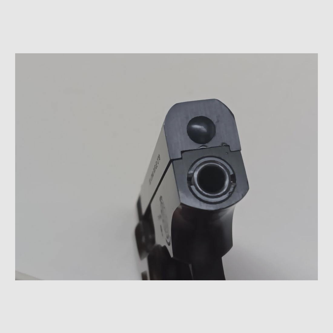 Smith & Wesson - Springfield Mod. 61-2 " Escort "