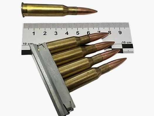 Cartouches factices en bande – calibre 7,62x54R Mosin Nagant