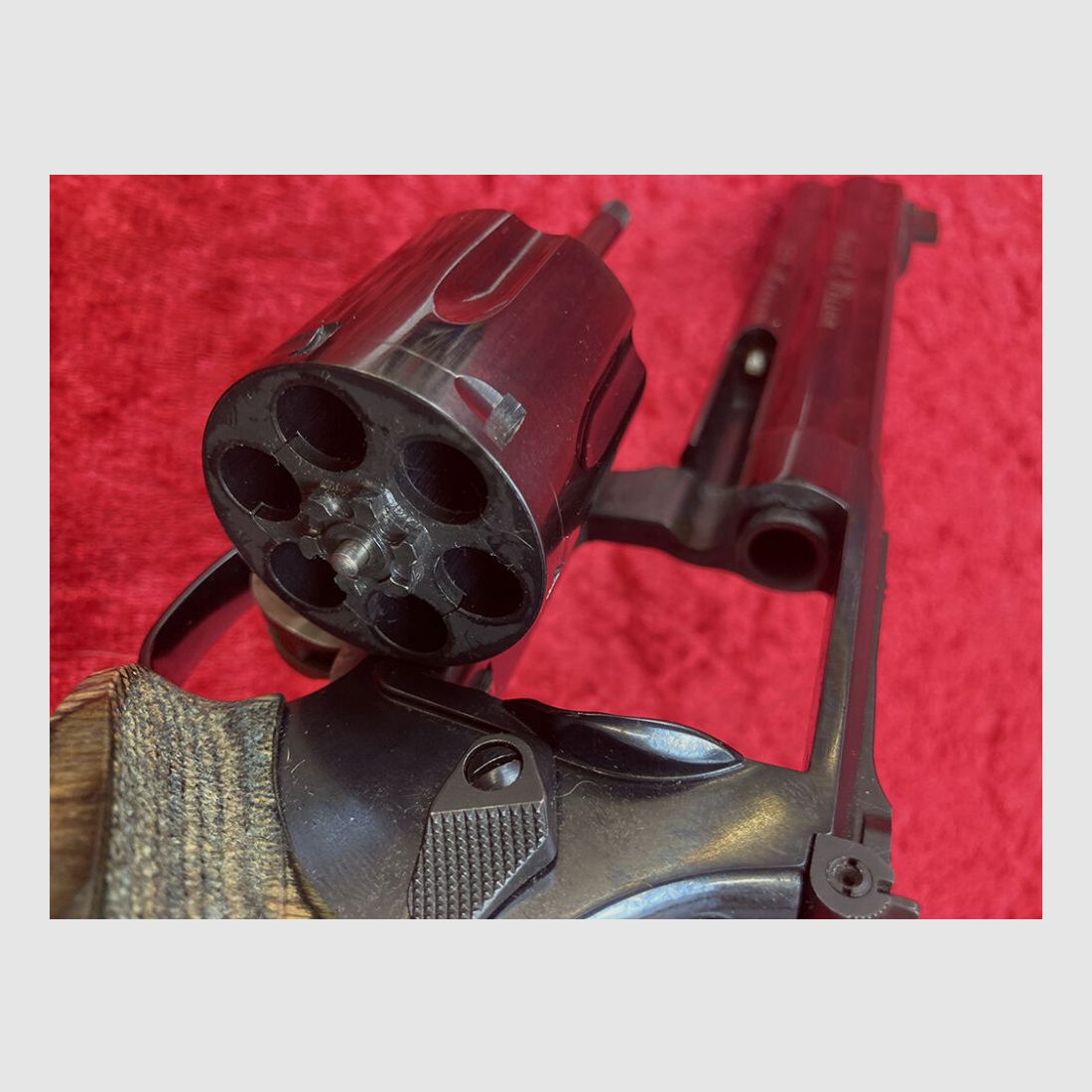 Smith & Wesson 586-5 Campeón de Tiro