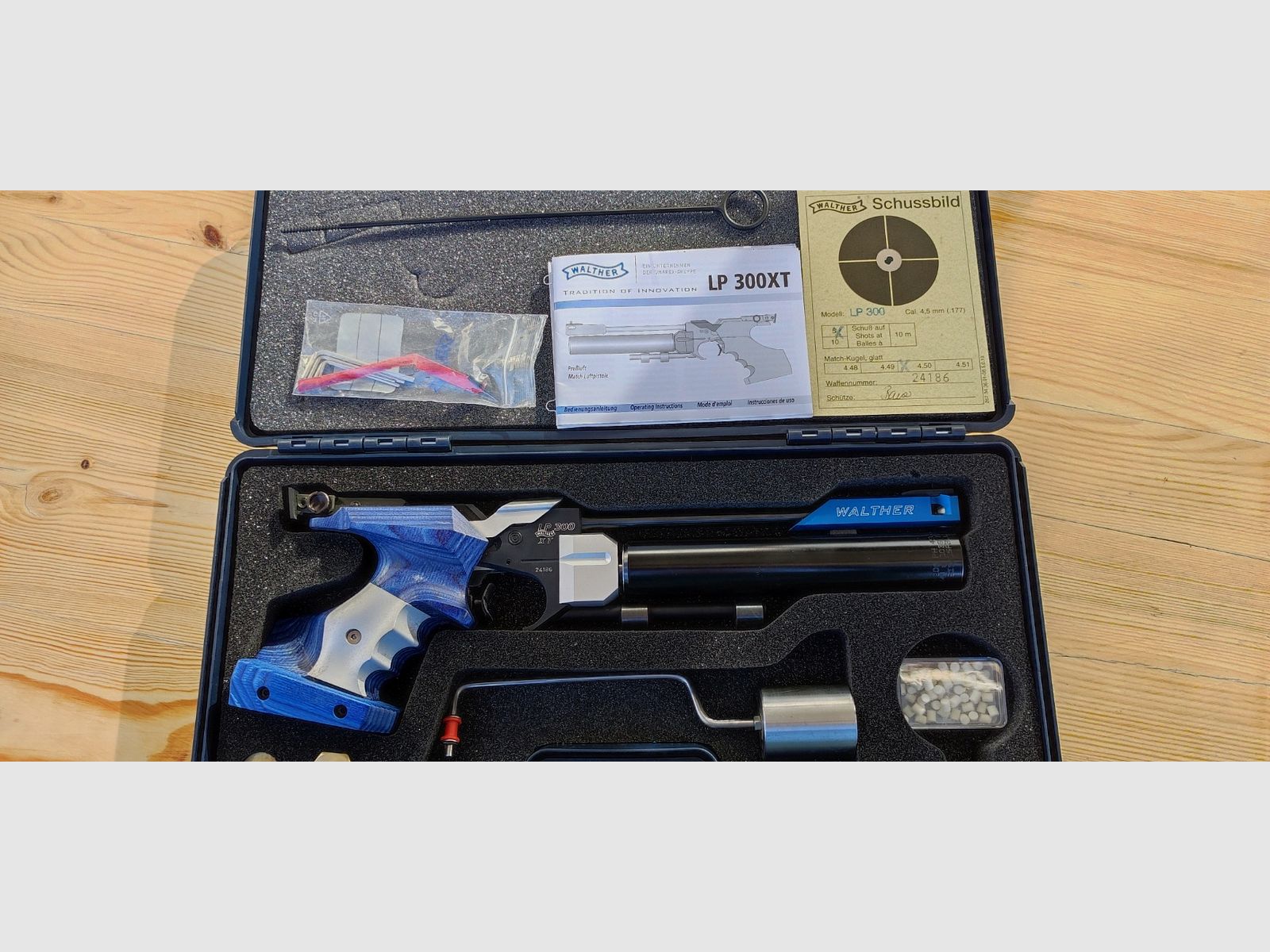 Walther LP 300 XT 5D Grip RE M