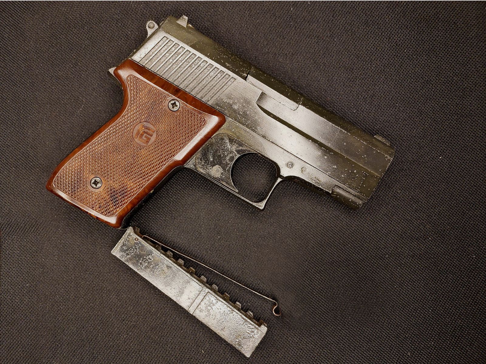 Röhm RG600 Schreckschusspistole .22 l / 6 mm Flobert (PTB 327) RG 600