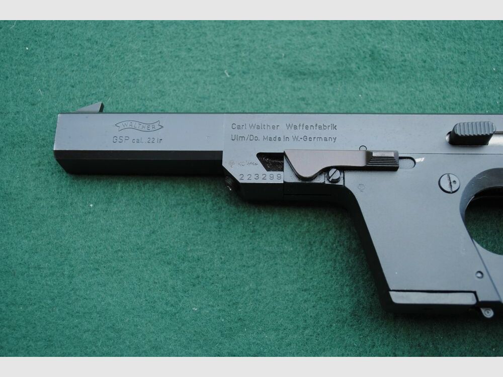 Walther Mod. GSP, zweites Modell, 2 Magazine