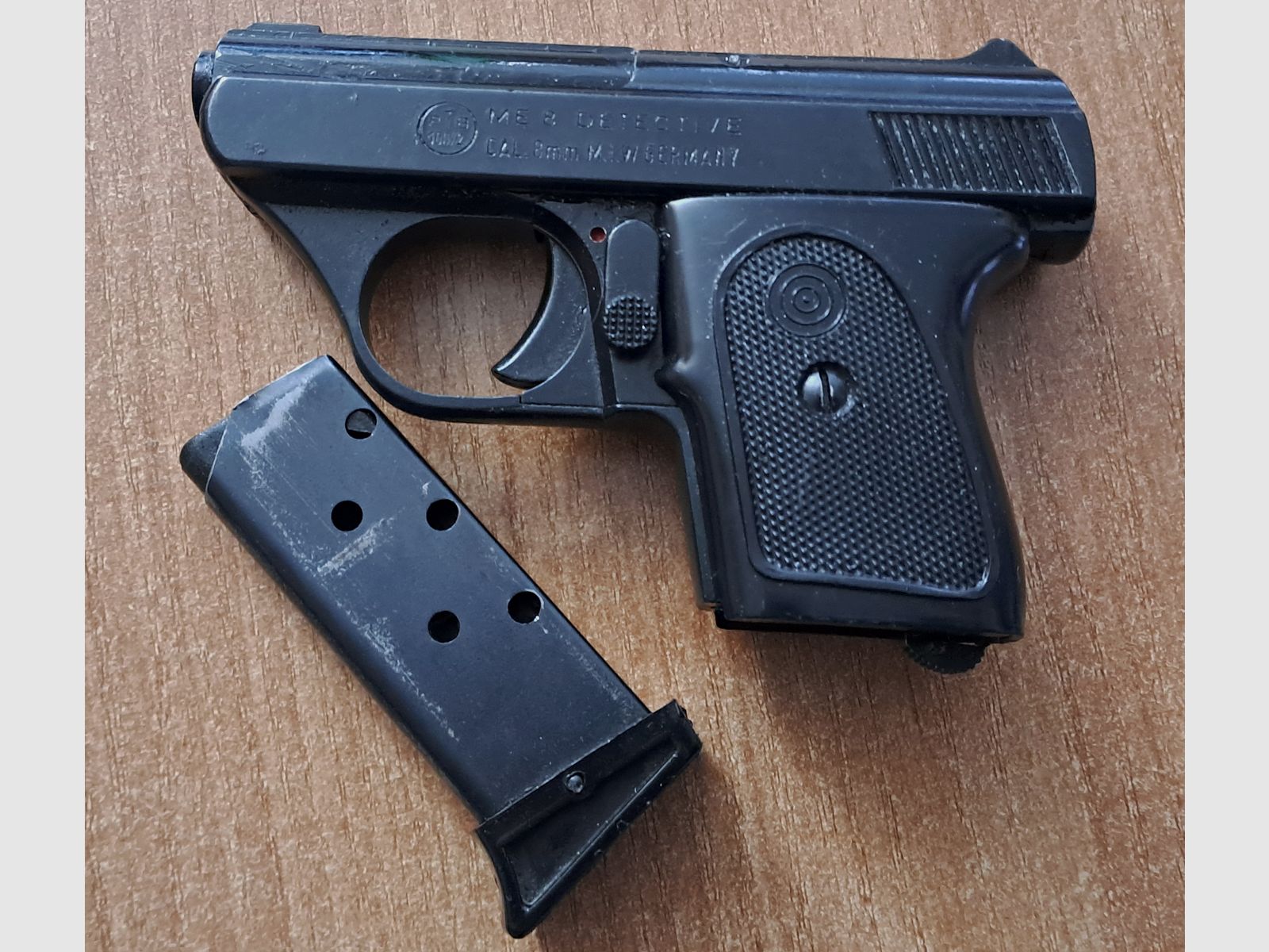 ME 8 Detective 8mm Knall im PTB 100/2