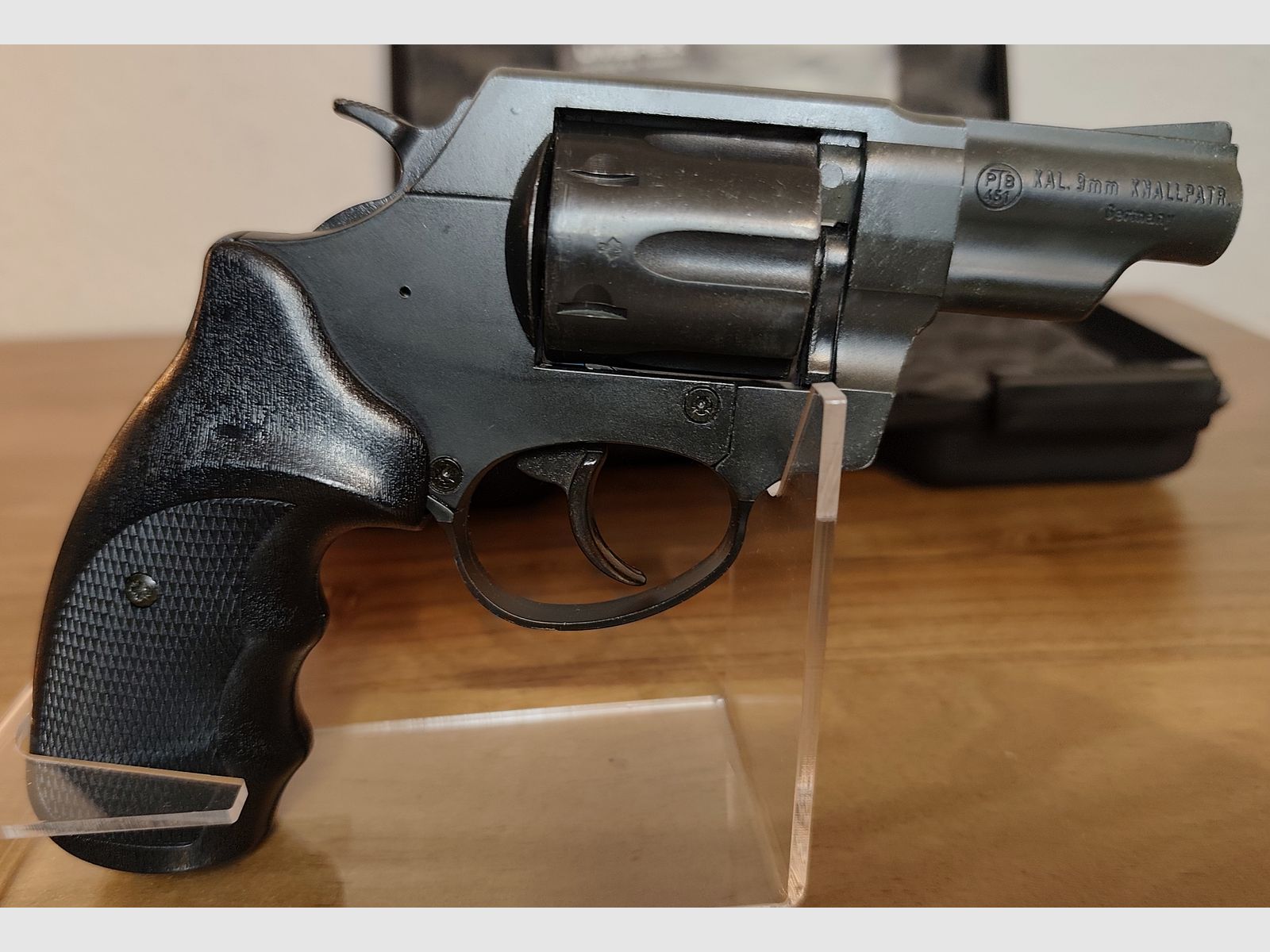 Röhm RG 89 PTB 451 schwarz brüniert + Umarex Munition + Pyro