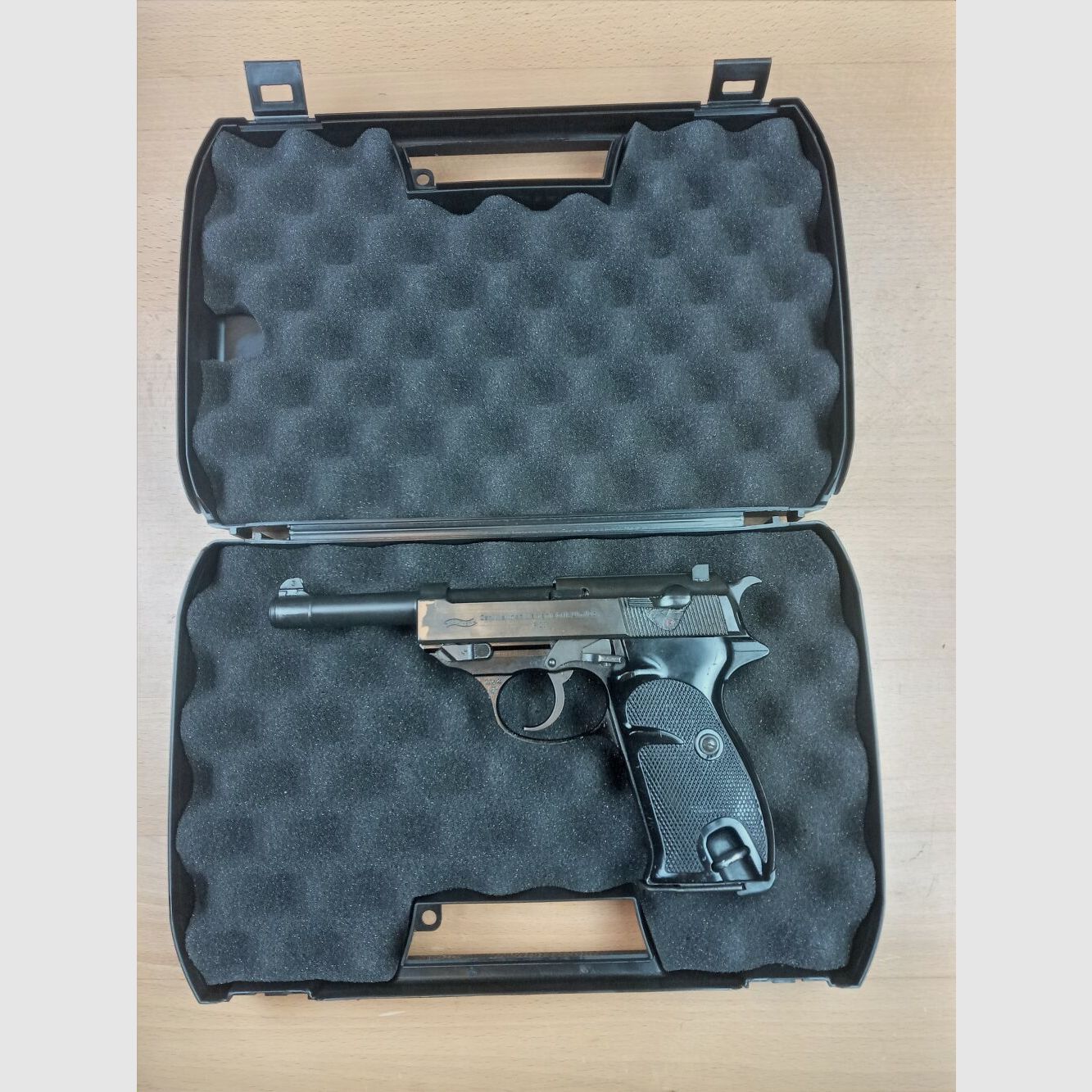 Walther	 Modell P 38