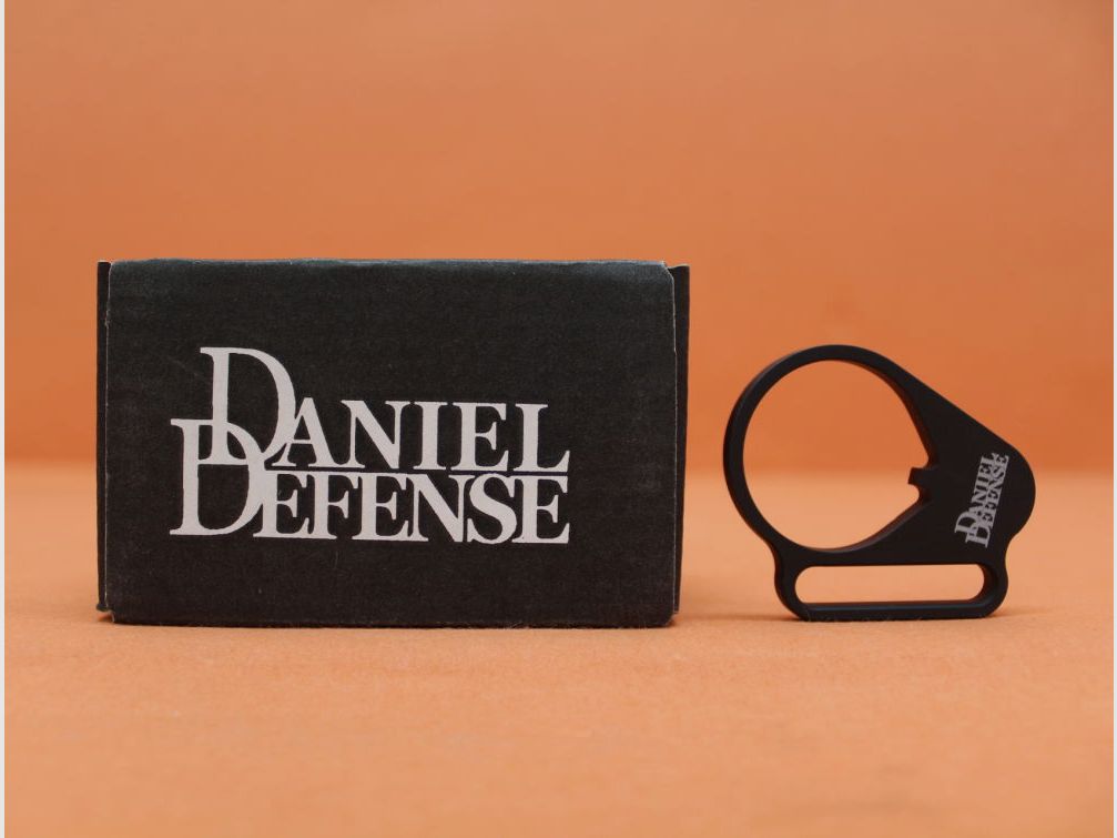 Daniel Defense, Inc. AR-15: Ontvangst Einde Plaat Daniel Defense (DD-4000) Burnsed Loop Sling Mount Adapter/ Riemenbügel