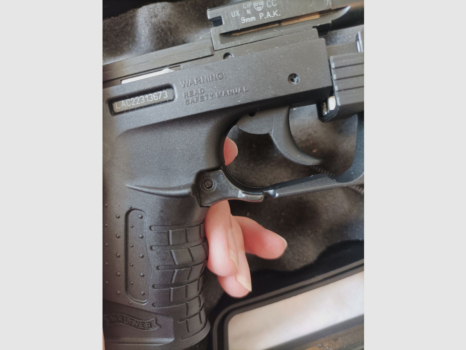 Schreckschuss  P22 ready  mit 50 Platz patronen