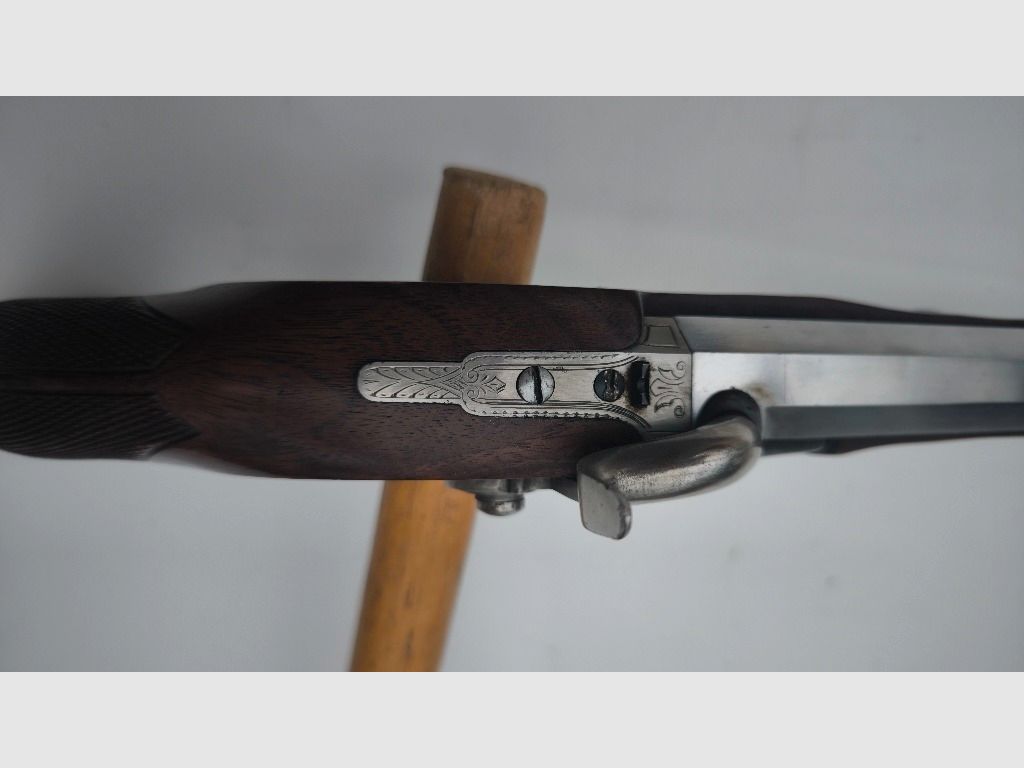 Pedersoli Le Page percussion pistol a avancarica per tiratori sportivi con stiletto .44