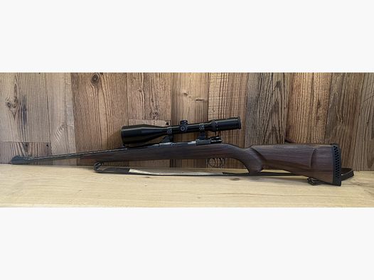 DWM 9,3x62 mit Schmidt & Bender 2,5-10x56 Leuchtabsehen -- Jagdbar Hof