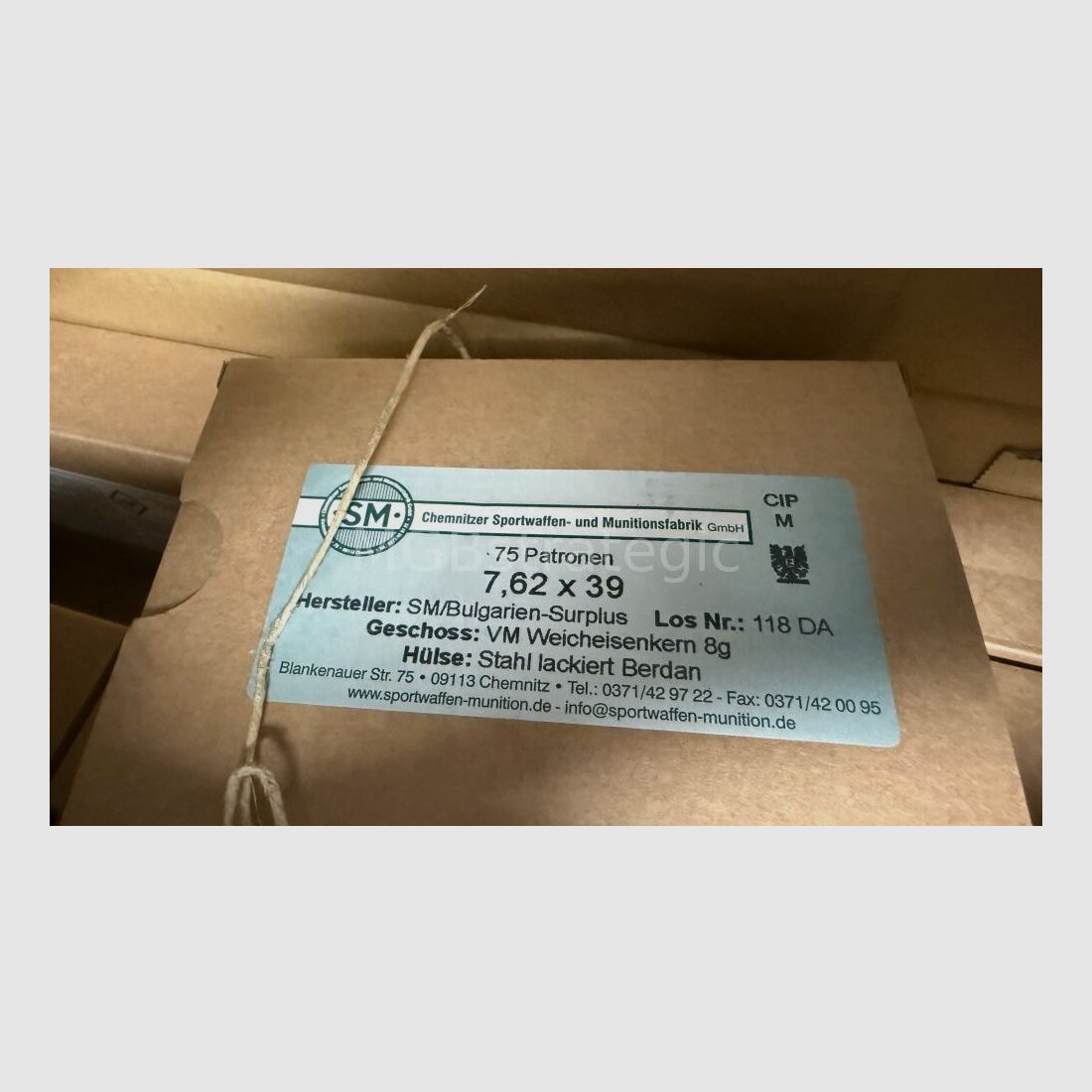 Cartucce 7,62 x 39 Surplus - SM 600 colpi - Paese di origine Bulgaria, involucro in acciaio verniciato Berdan, proiettile 8,0 gr. nucleo morbido, confezionato in 75/600 cartucce in UN BOX con CIP