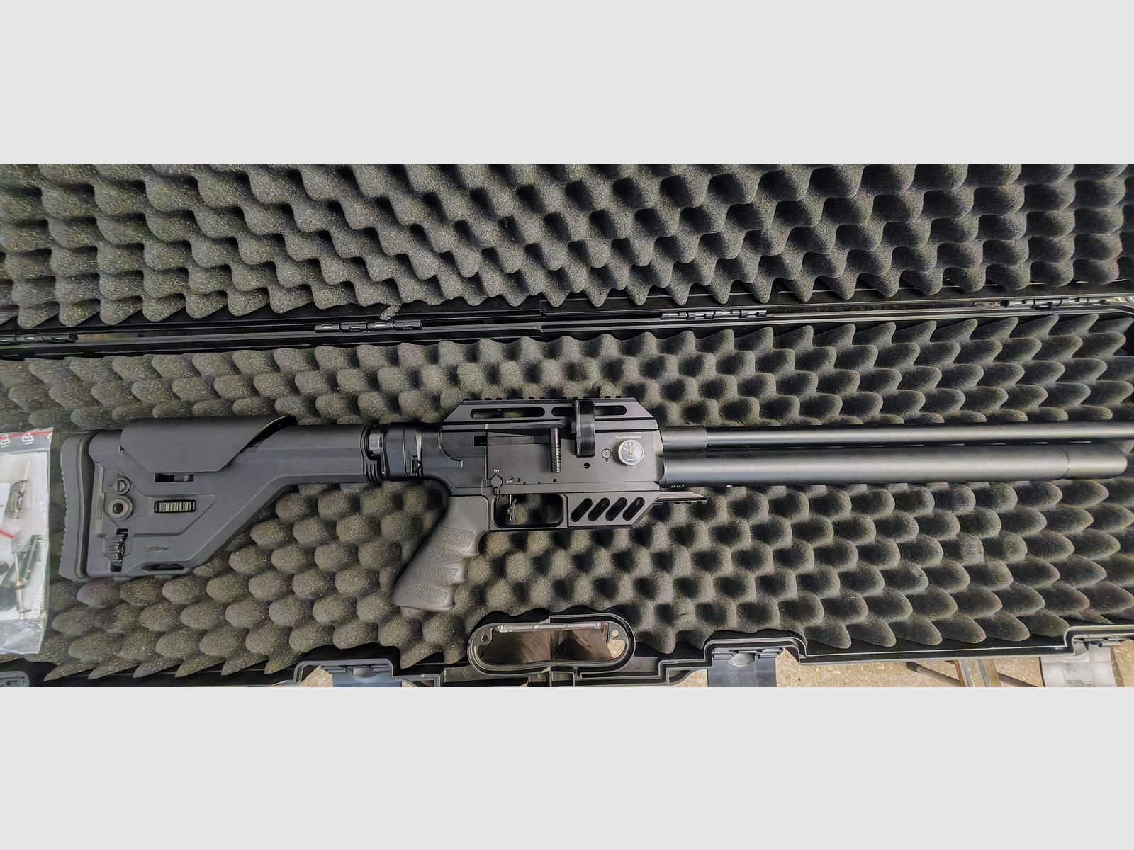 FX Dream Line Tacticel 4,5m/m,mit Tacticel-Klappschaft, Exportsatz u. Zielfernrohr, mit Koffer