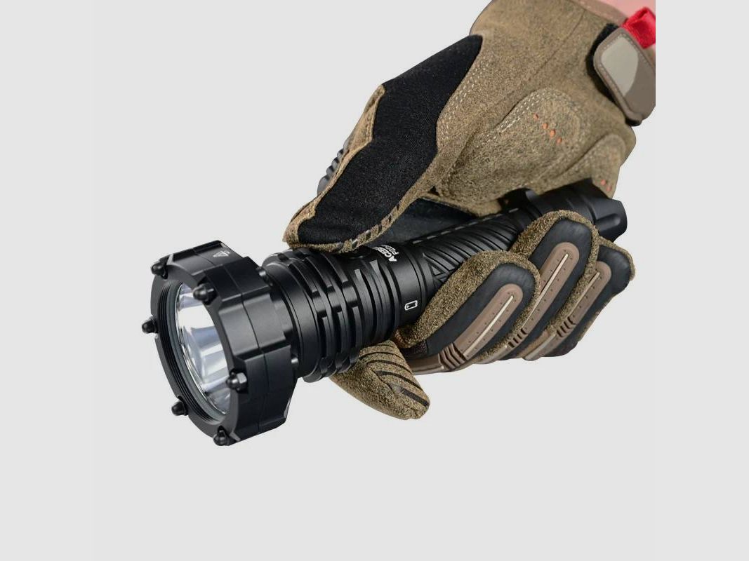 LED flashlight P20 Mini, 4,000 lumens (including battery), image 3 of 10