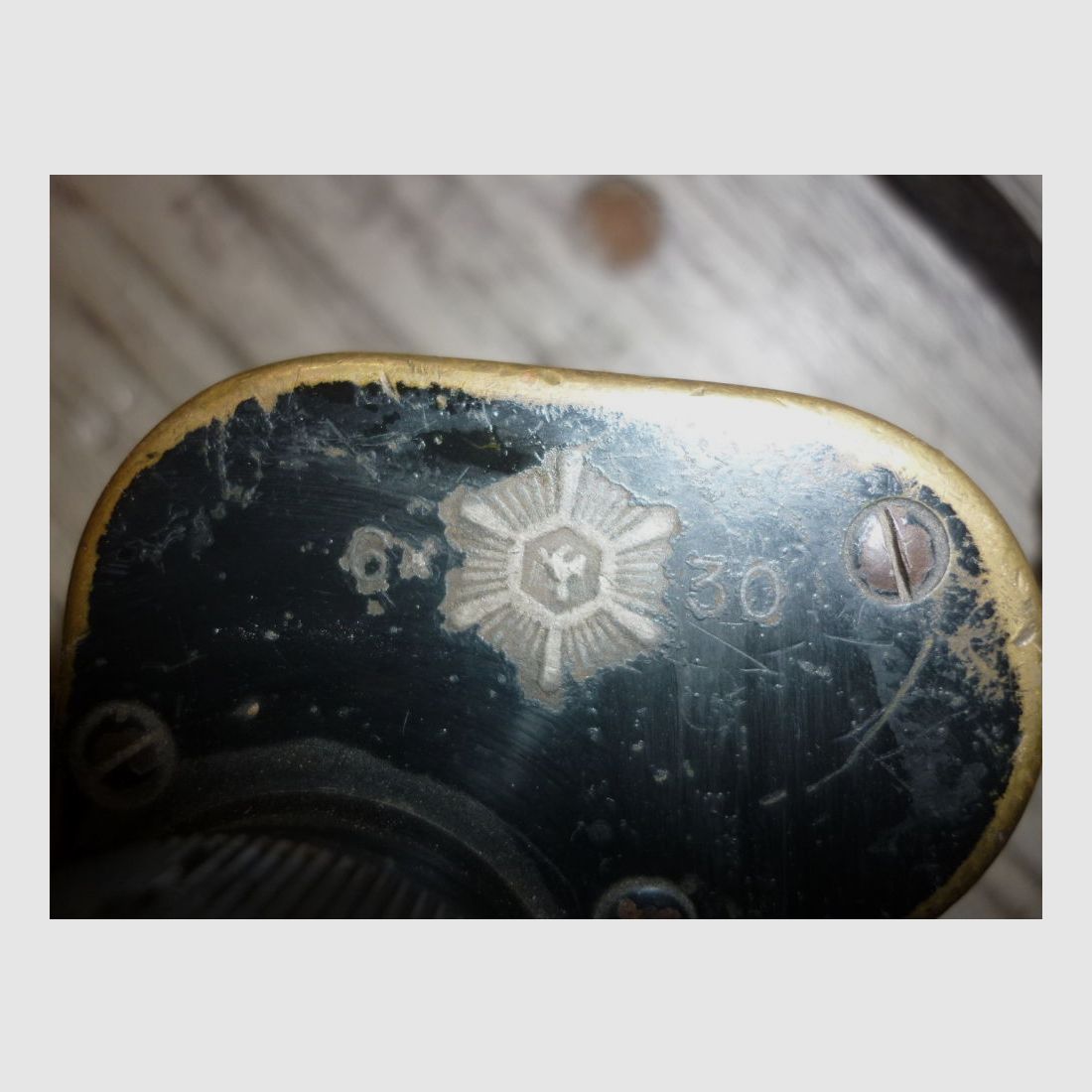 Hensold	 6x30-Dienstglas