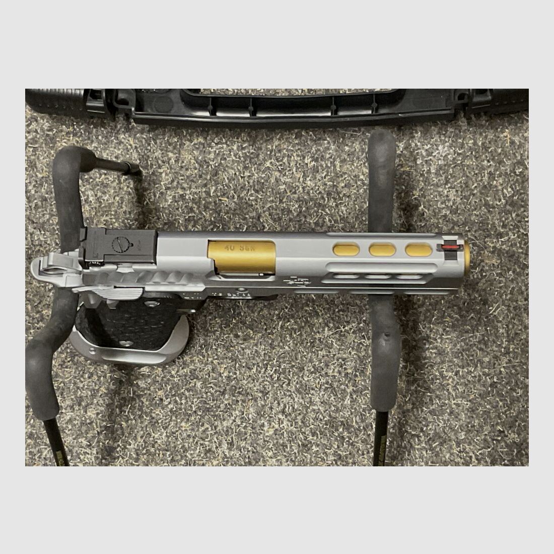 STI 2011 DVC Limited 40S&W