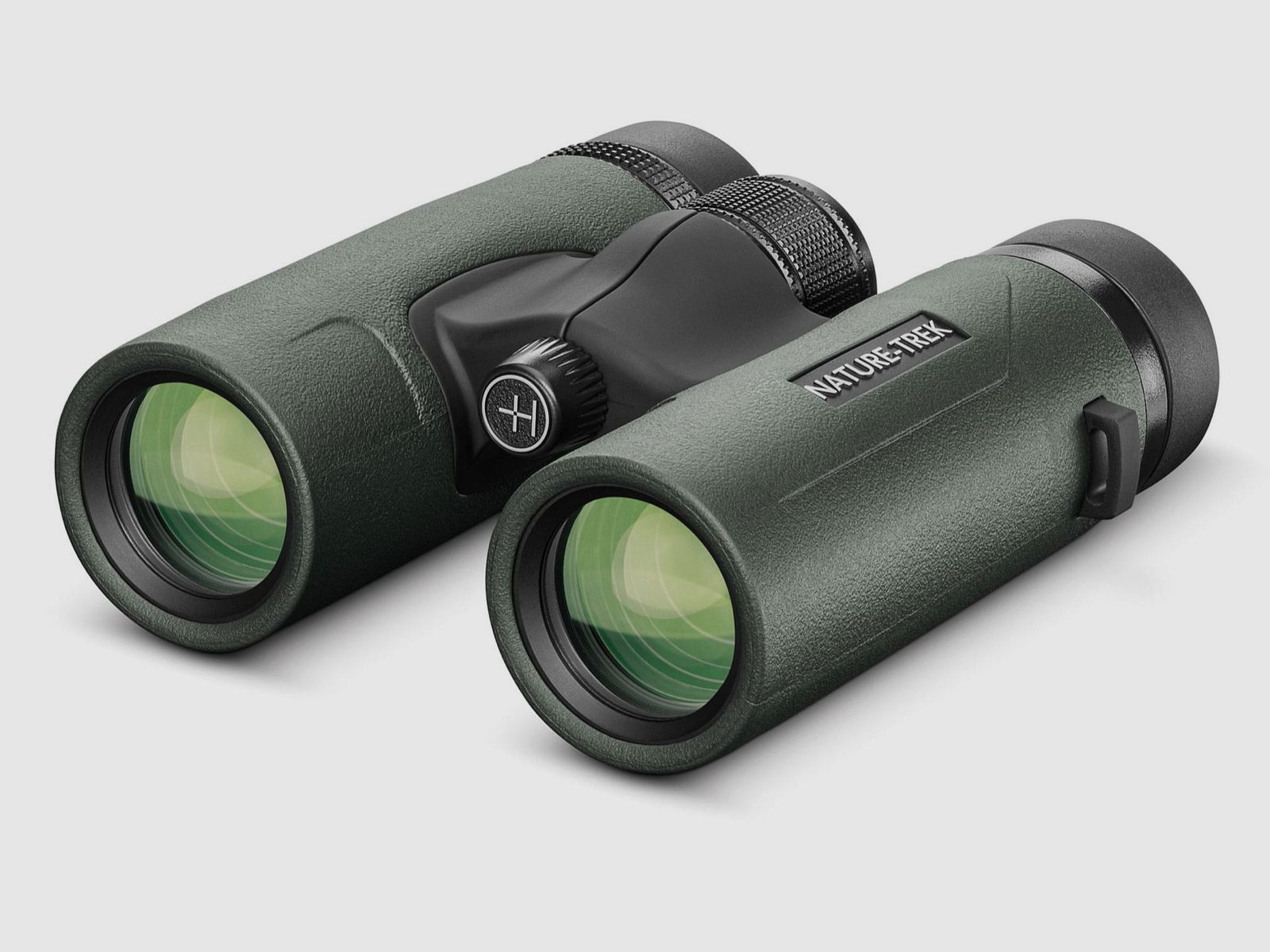 Hawke 35100 Nature Trek 8x32 binoculars with carrying strap